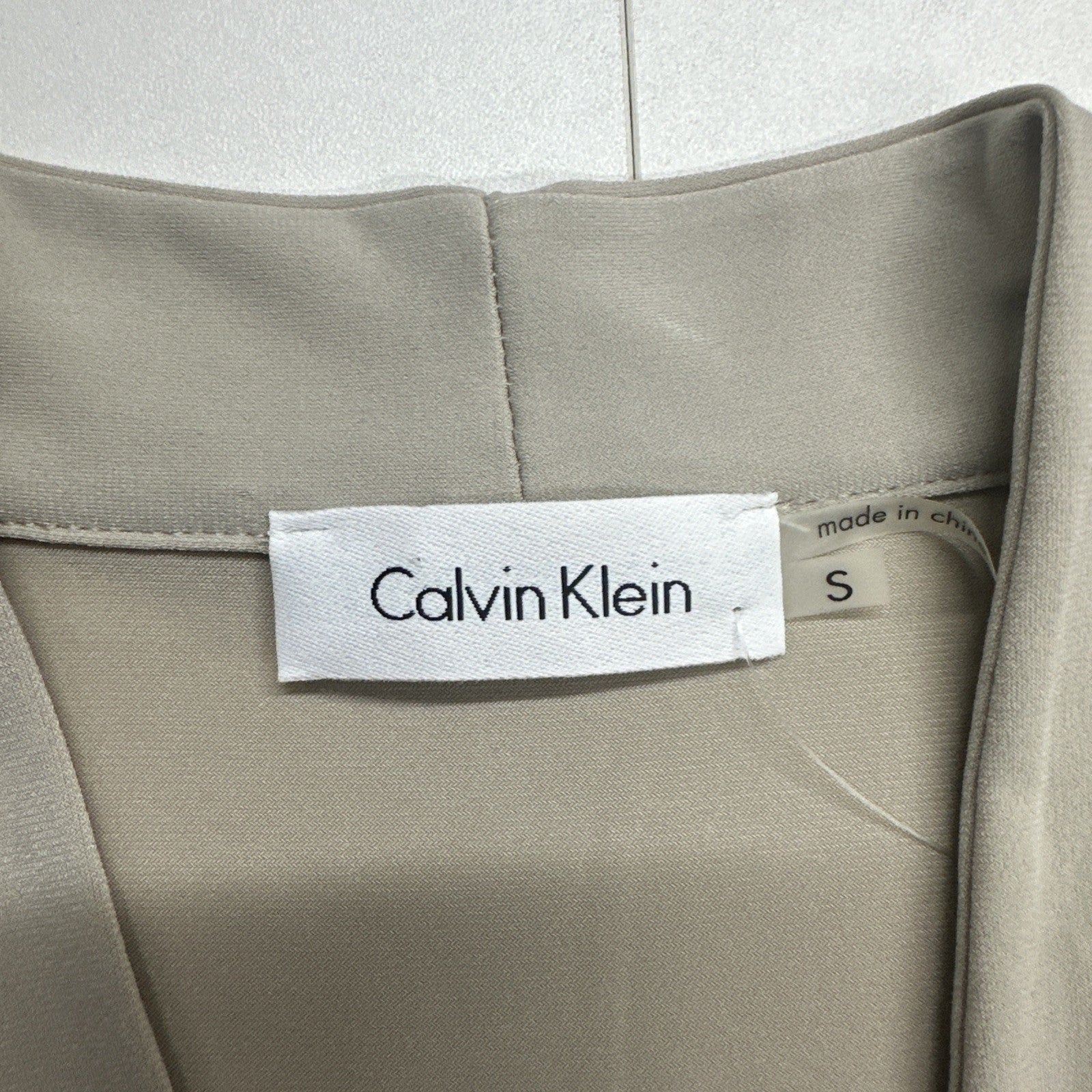 Calvin Klein Women's Sleeveless Khaki Shirt SFTM3724 NWT Size XL