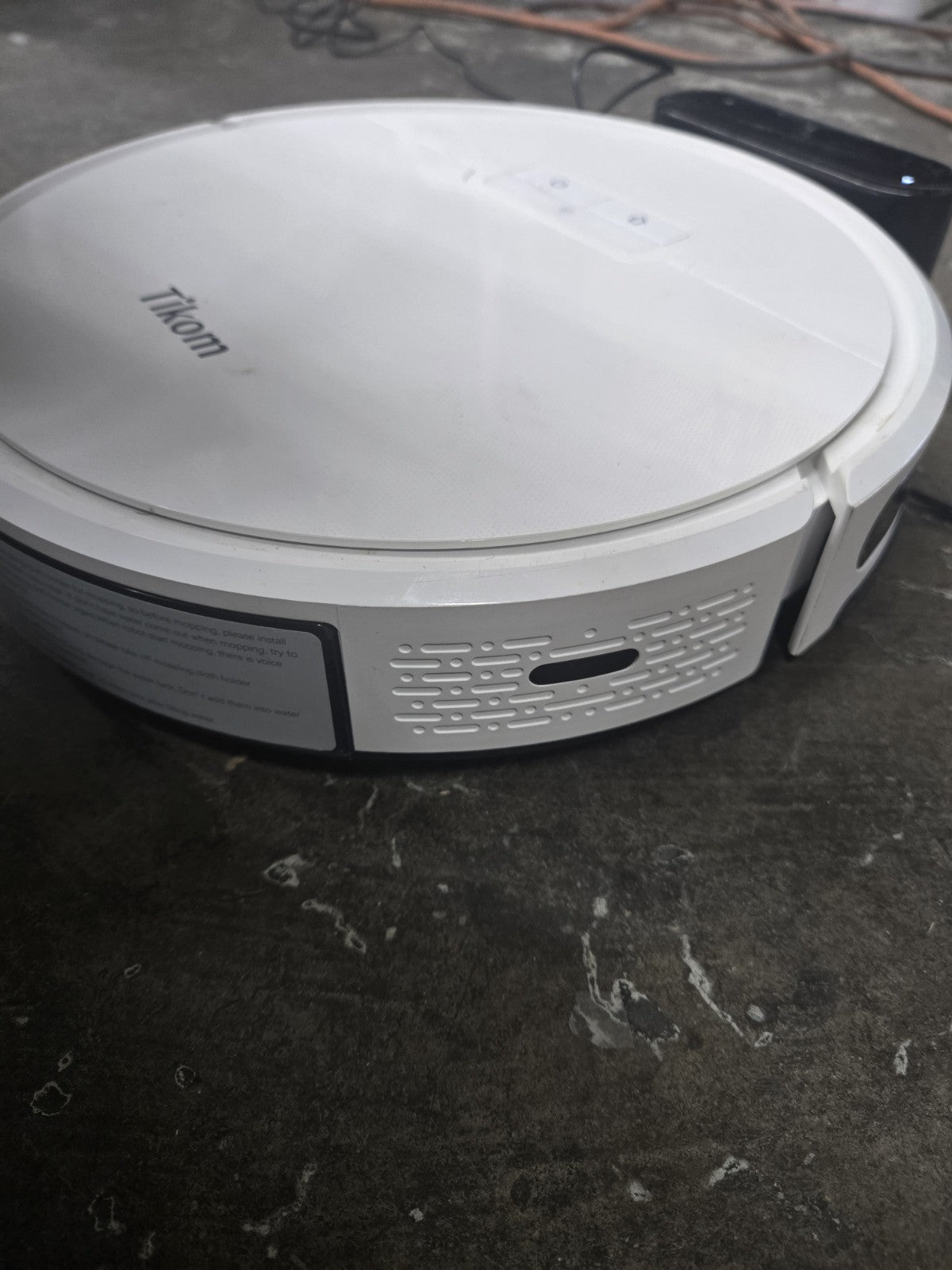 Tikom Robot Vacuum and Mop G8000 Robot Vacuum Cleaner 2700Pa Strong Suction 13C