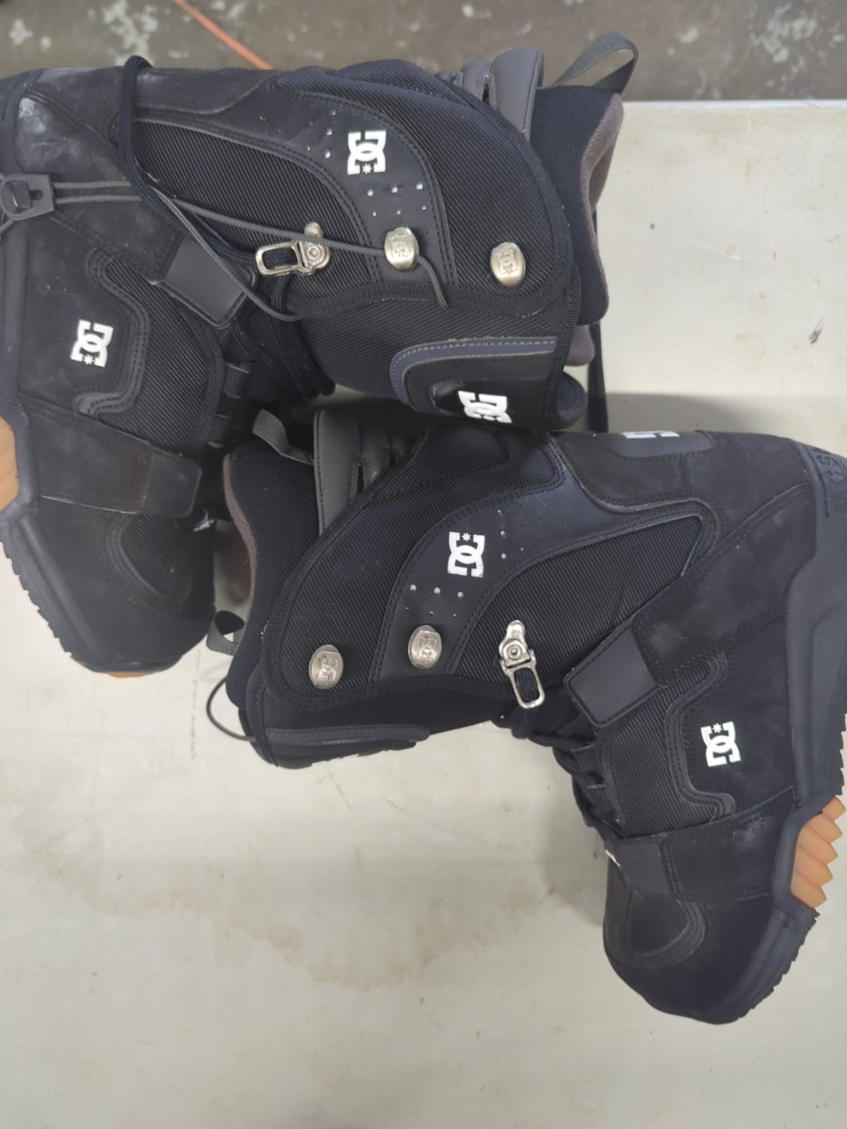 DC Phase Black Heavy Duty Lace-up Snowboard Boots Men's US Size 8 9A