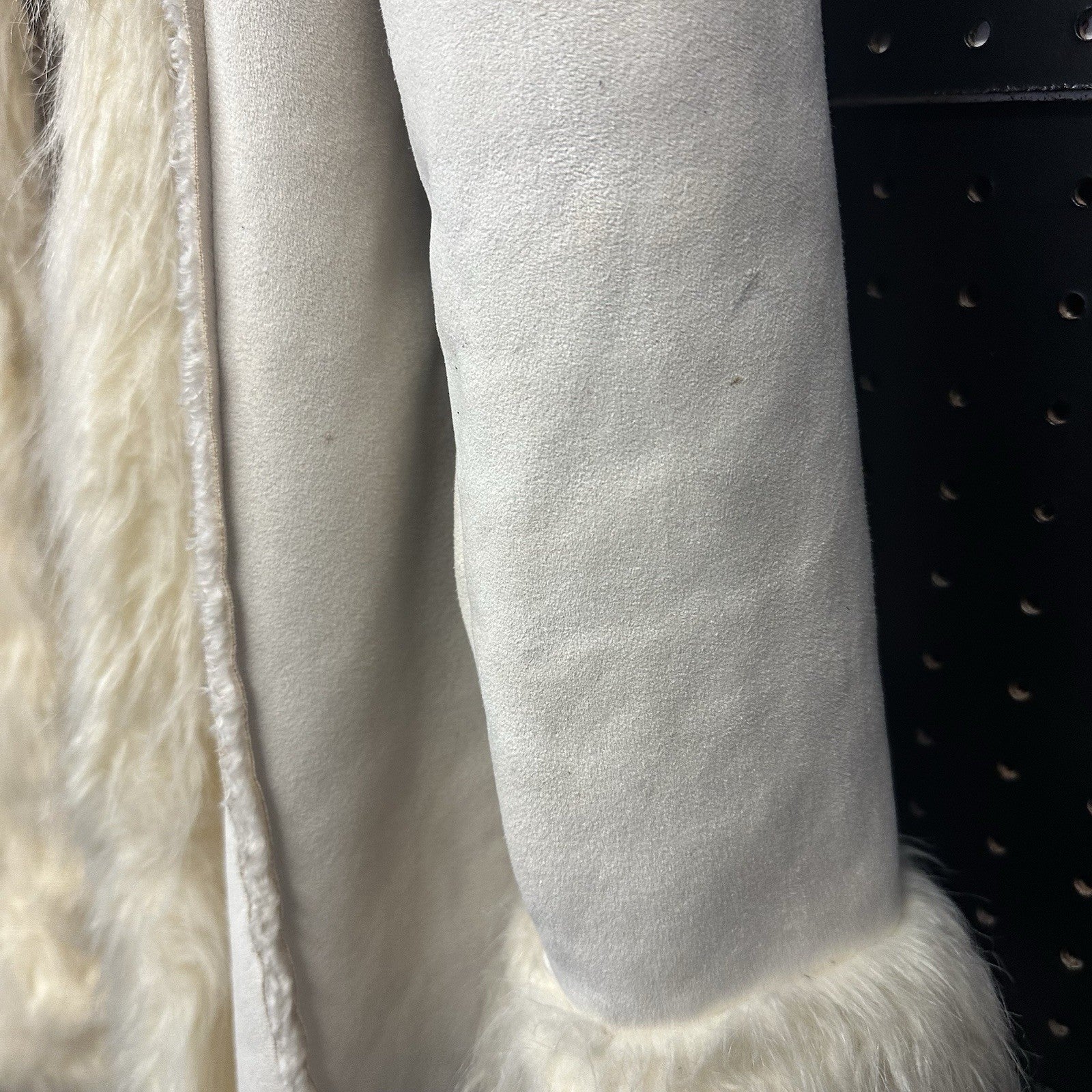 Women’s Vintage Guess Jeans Faux Suede Faux Fur Trim Coat Y2K Ivory/ Cream Glam