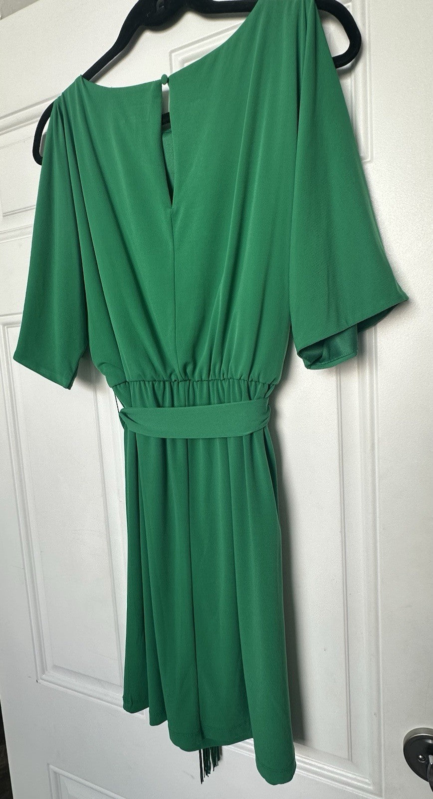Jessica Simpson Kelly Green Cold Slit Shoulder Short Dress NWT (0067)