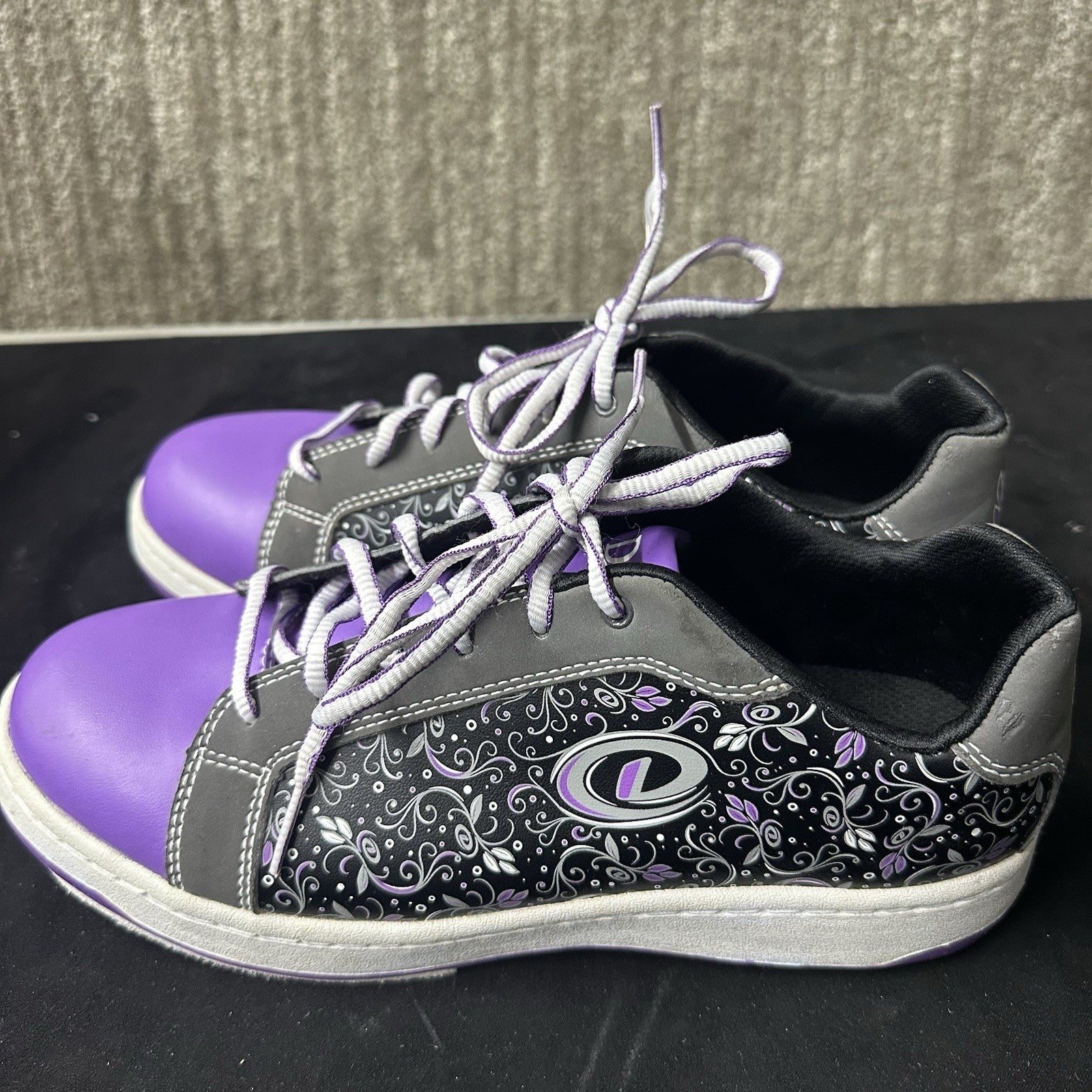 DEXTER Women Liana Bowling Shoes Sneakers Sz 8.5 M Lilac White Purple 12c