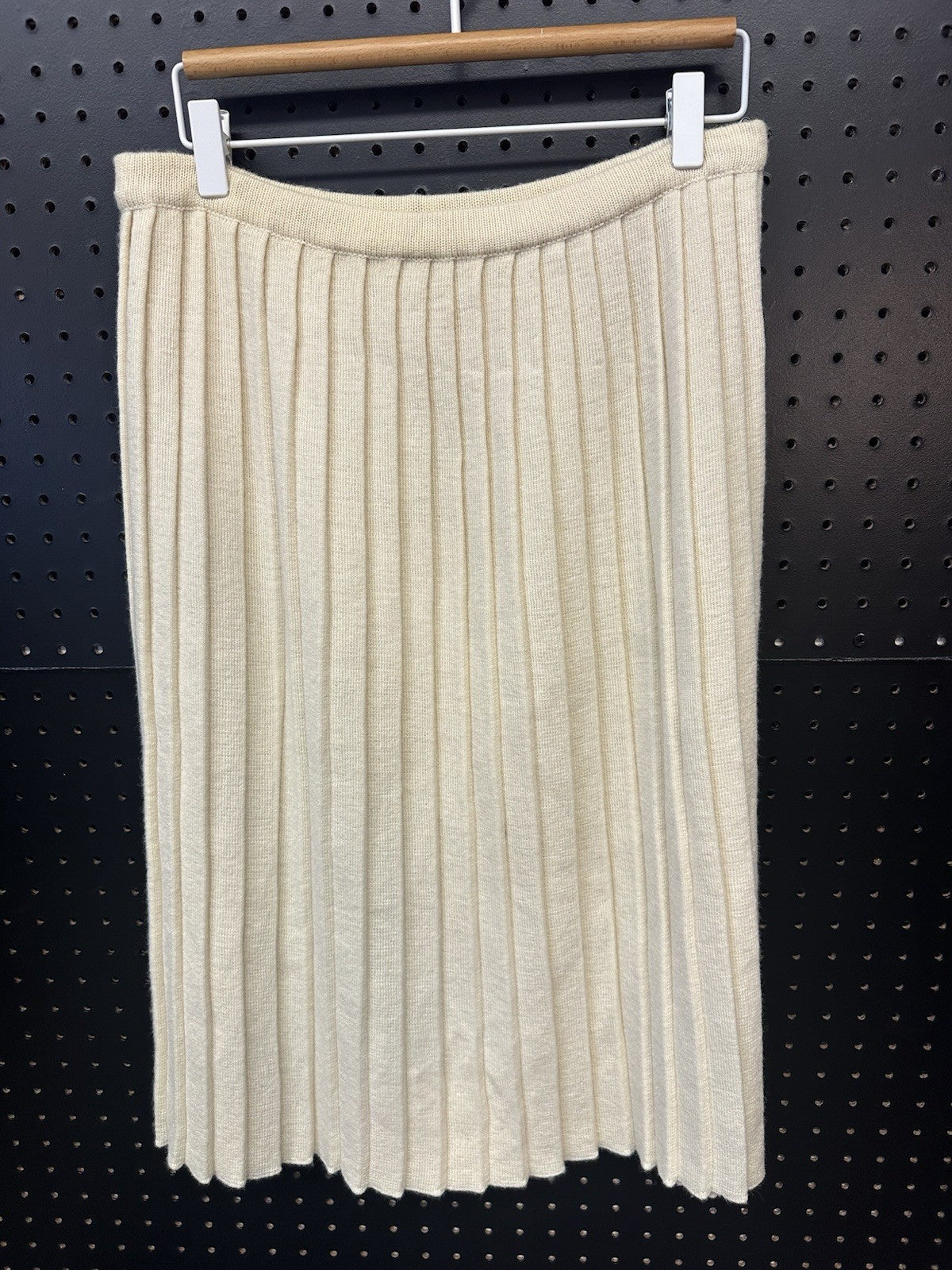 Vintage Courrèges Paris Pleated Knit Wool Skirt Made in Italy Size M