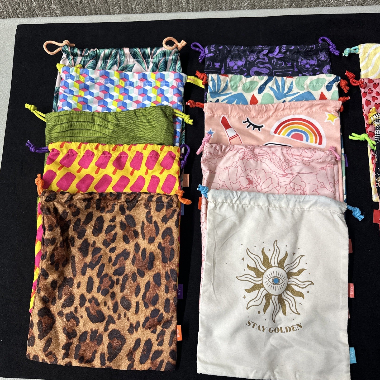 18 Ipsy Cloth Bags 8in Wide x 10in Long LOT (6c)