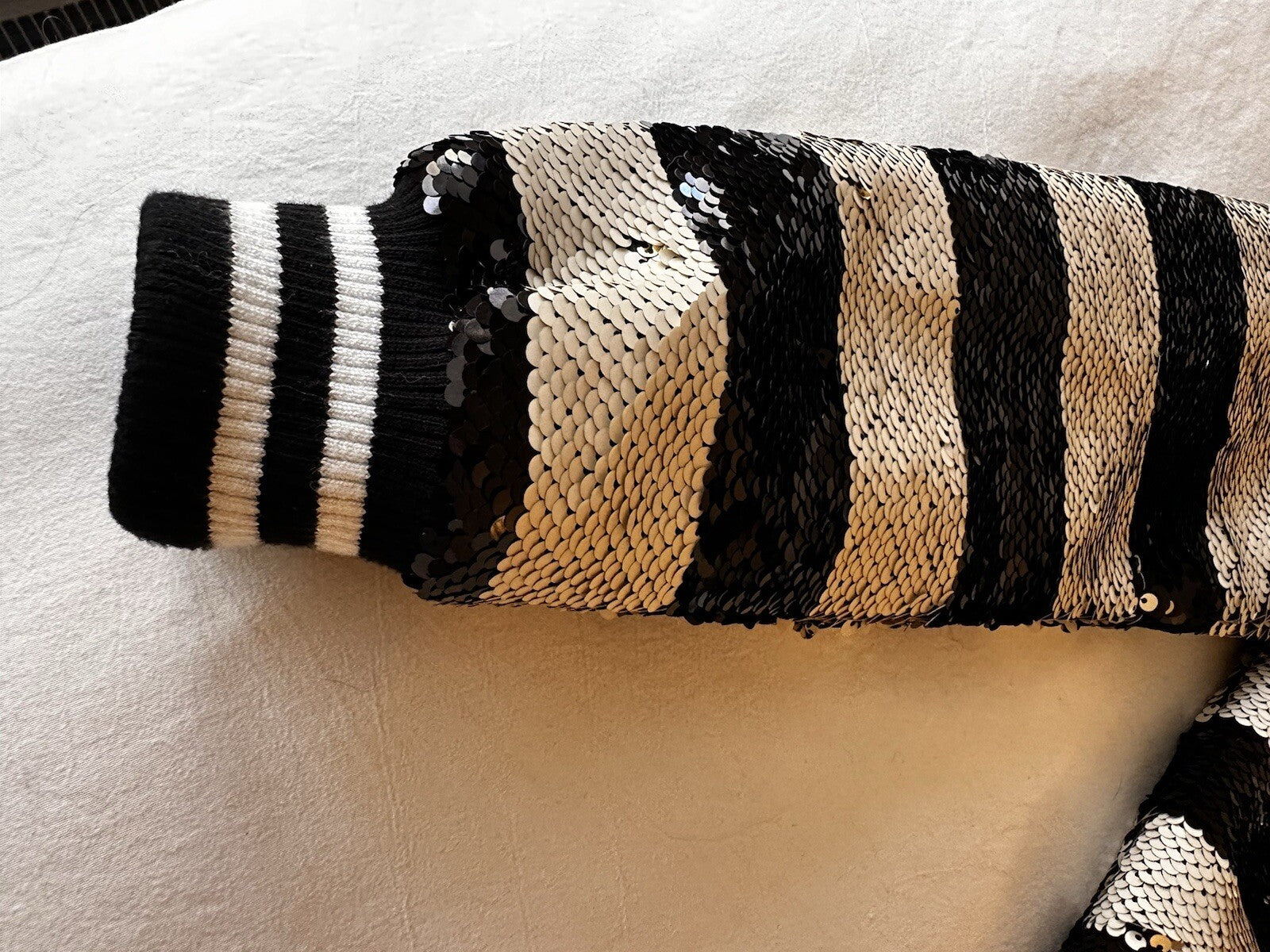 Vigoss Striped Sequence Jacket Bomber Black  And White Size Small Beetlejuice