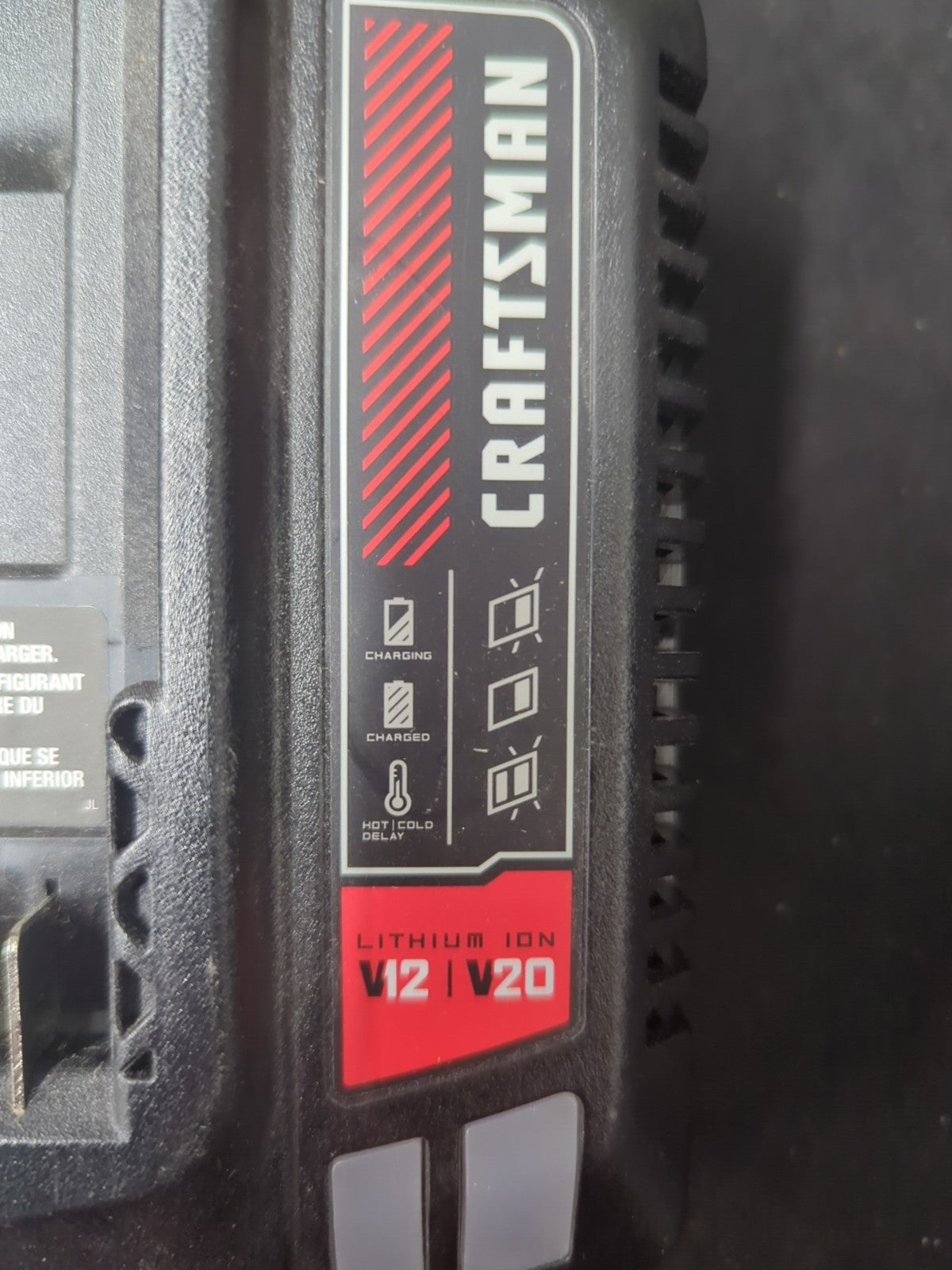 Craftsman CMCB100 12V/20V MAX 12 & 20-Volt Li-Ion Tool Battery Charger 12C