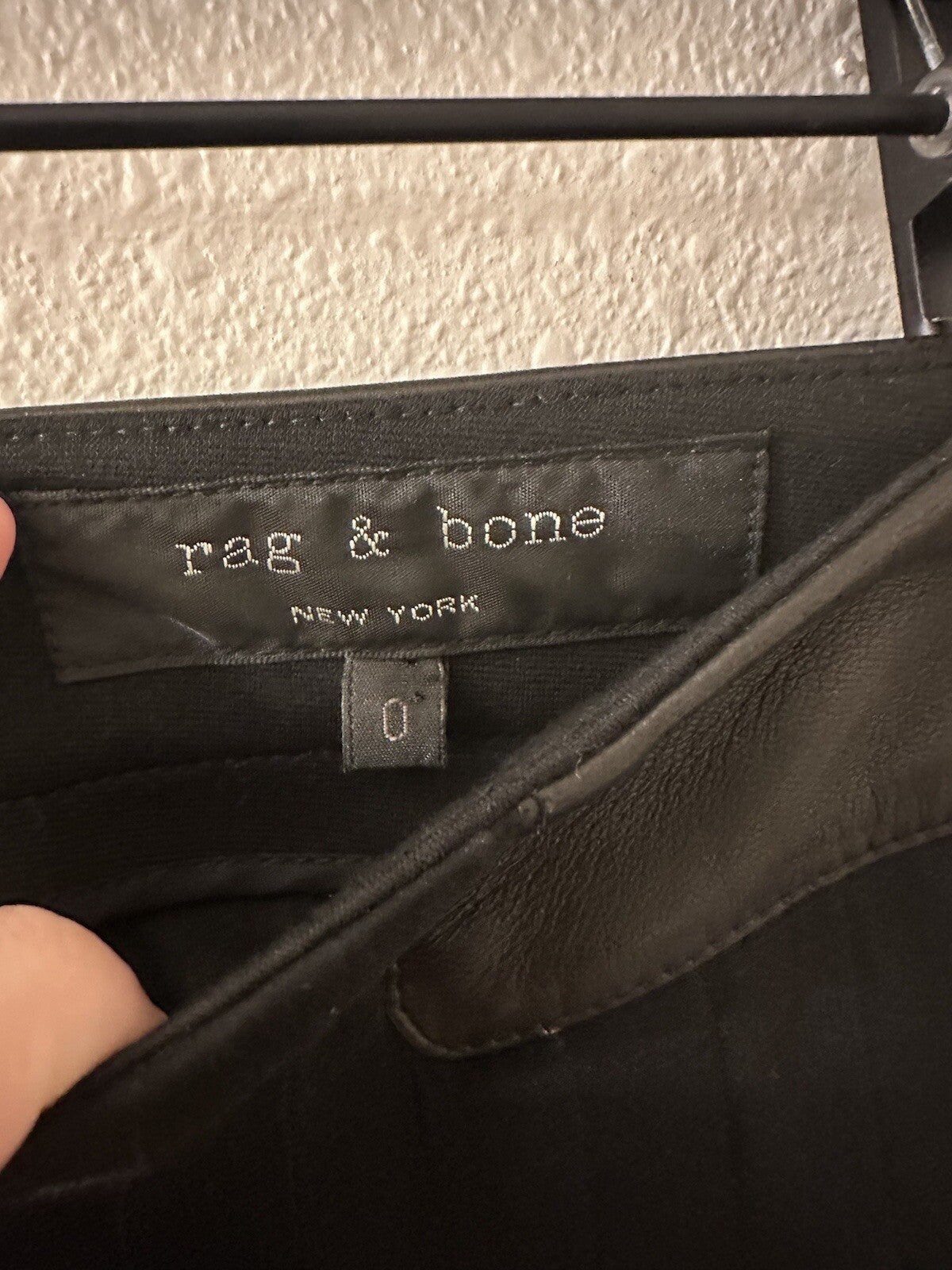 Woman’s Rag & Bone Wide Leg Sheer With Lining Size 0 Pant (0046)