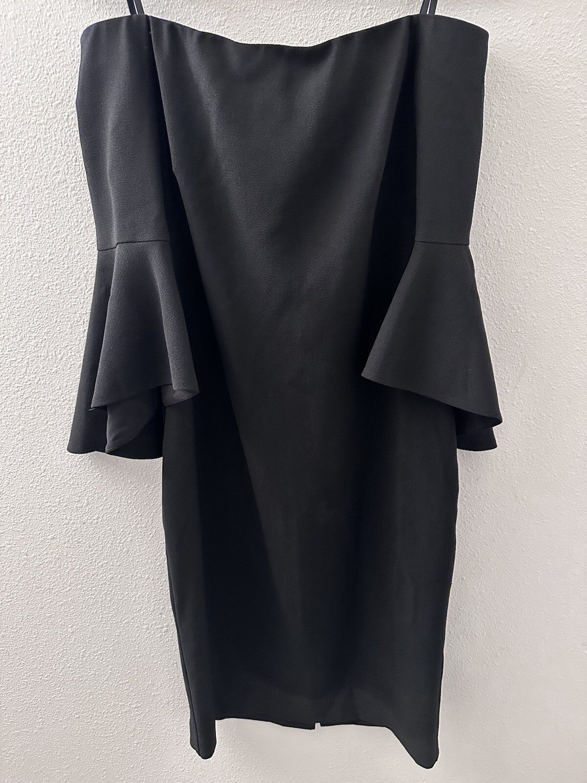 Chelsea28 Black Off The Shoulder Bell Sleeve Dress Women’s Size 6.           3.5