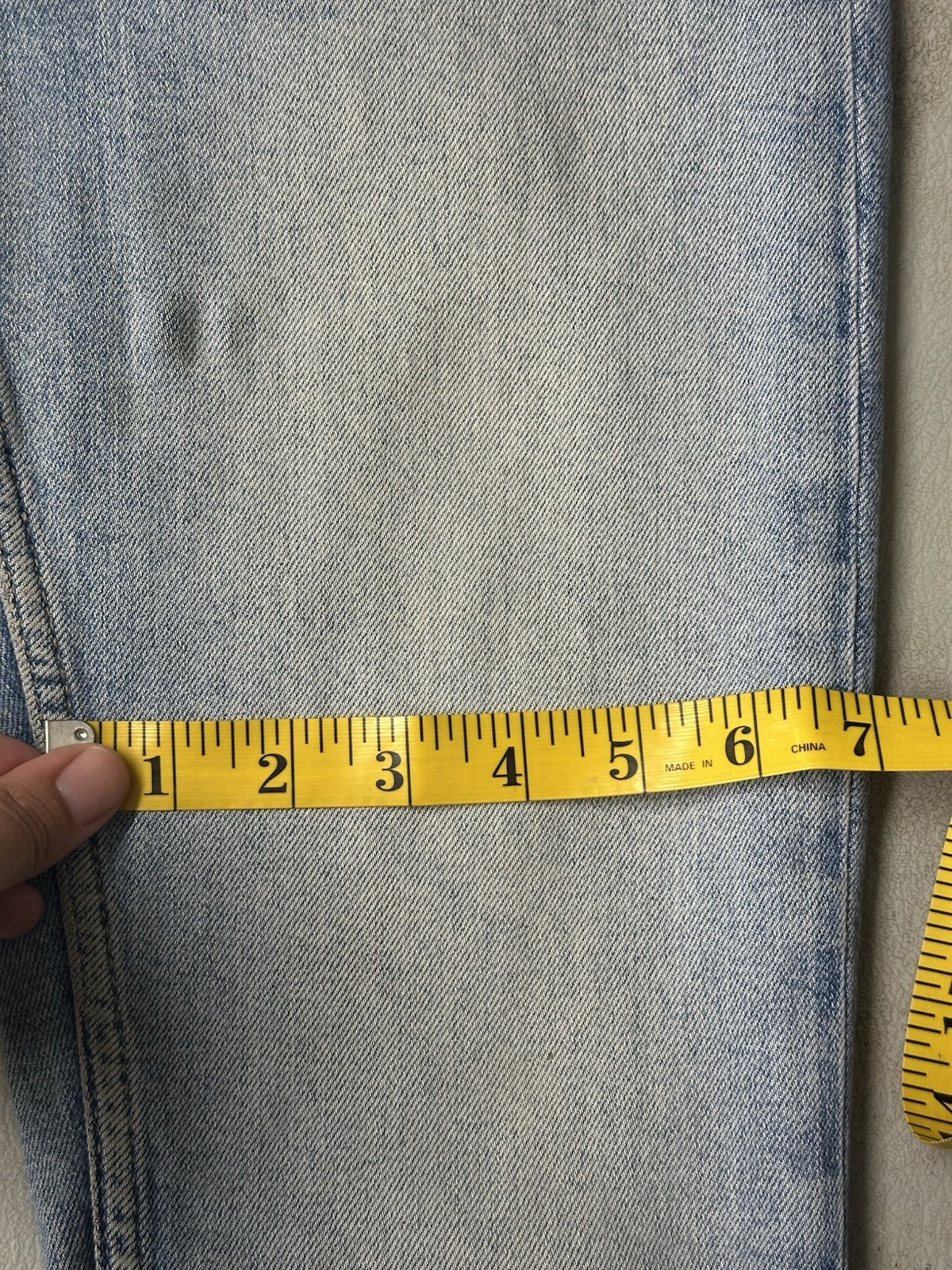 Women’s ZARA Cut off Jeans US 2 EUR 34 (0031)