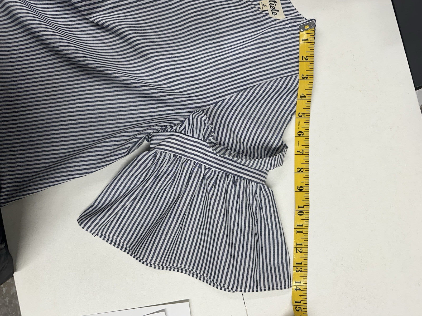 Women’s Small Listicle Blue And White Striped Blouse Ruffle Shirt Sleeves