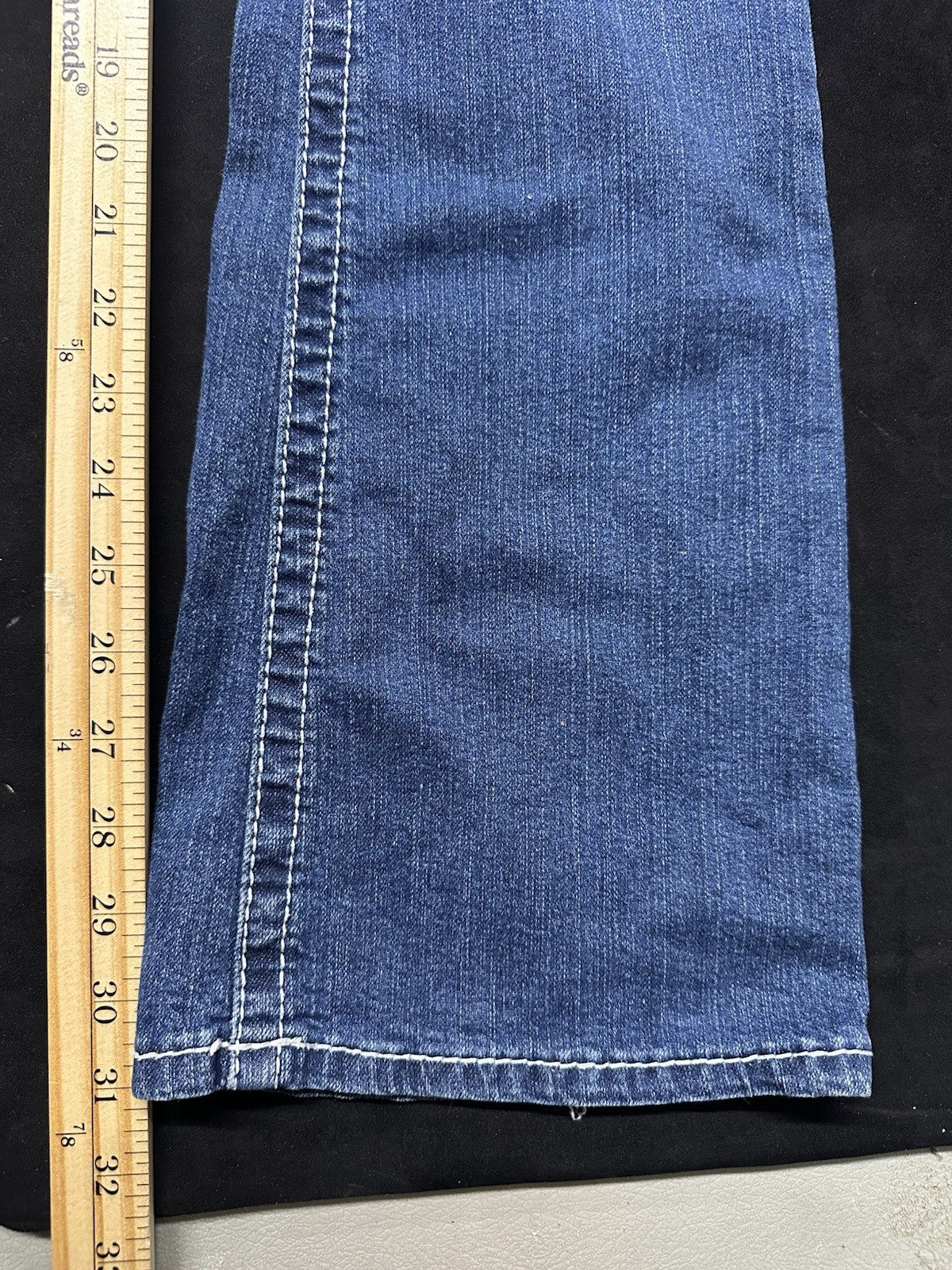 Ariya Jeans 5/6 (Fits 27) Rhinestone Straight Blue Jeans (0075)