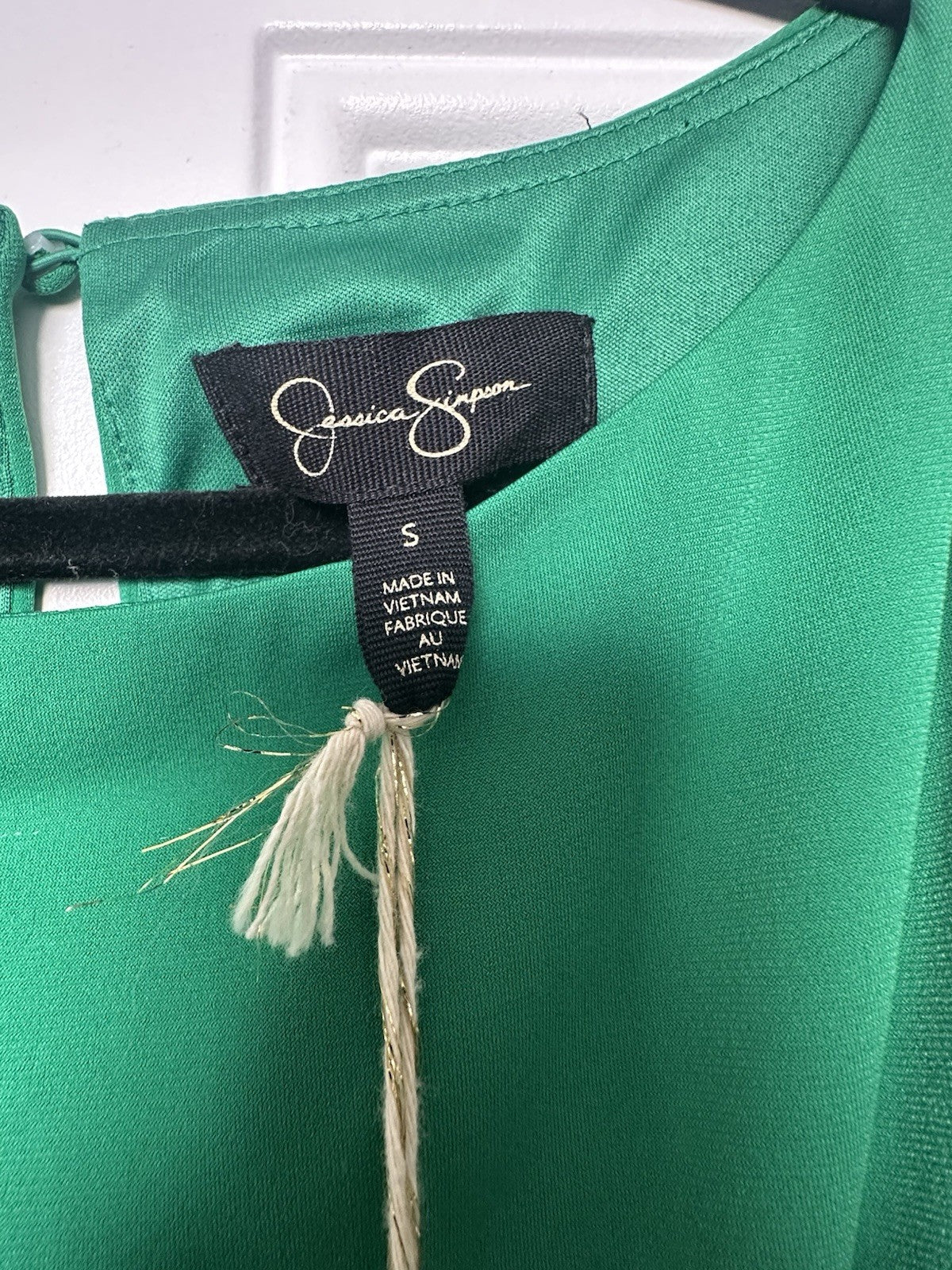 Jessica Simpson Kelly Green Cold Slit Shoulder Short Dress NWT (0067)