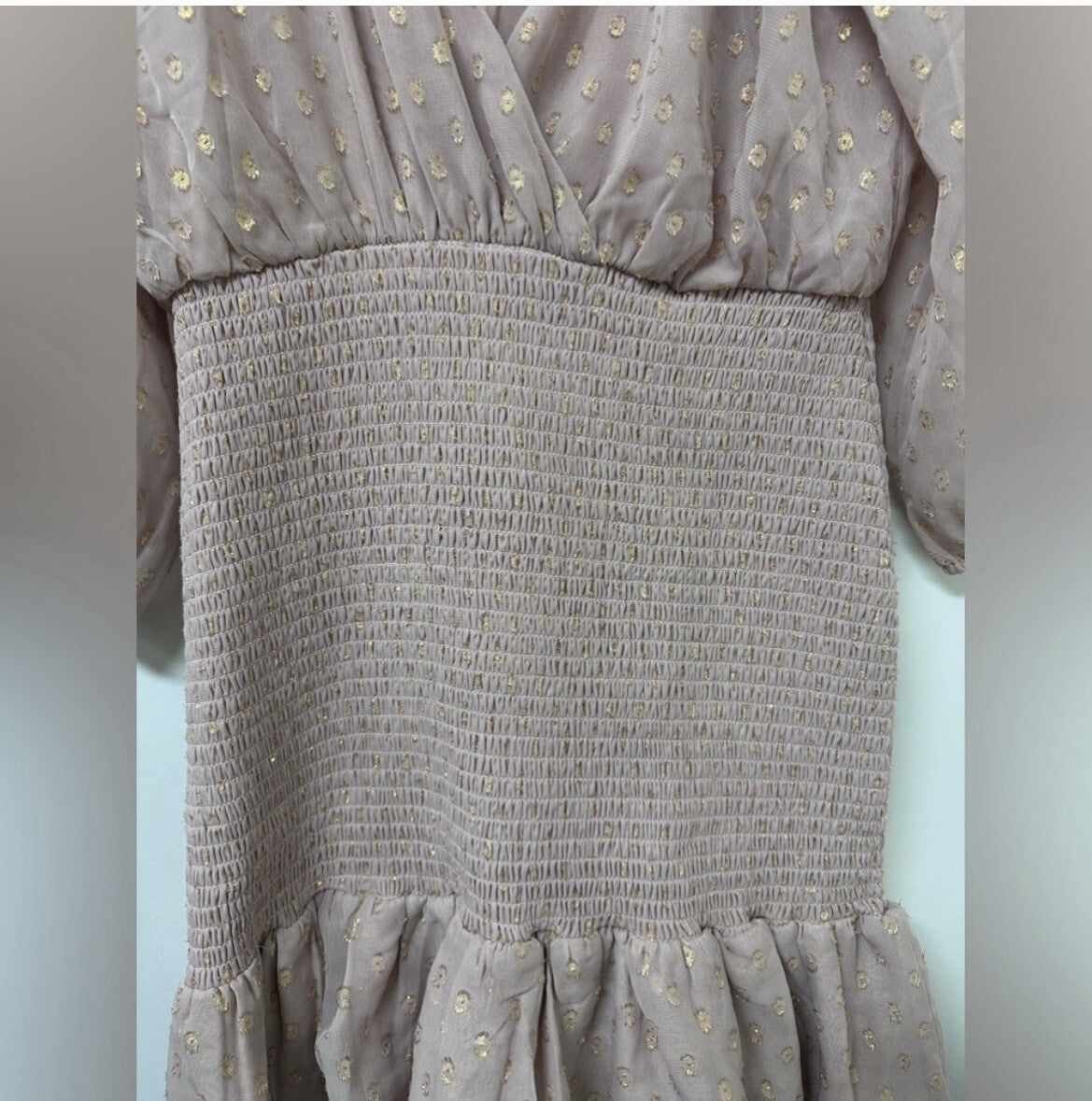 Lulu’s Mauve With Gold Dots Mini Dress NWT Size Large (100)