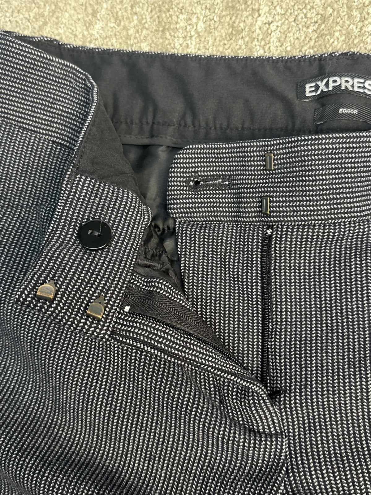 Women’s Express Editor Pant Size 4R Black & Grey Straight Leg   (2.4)