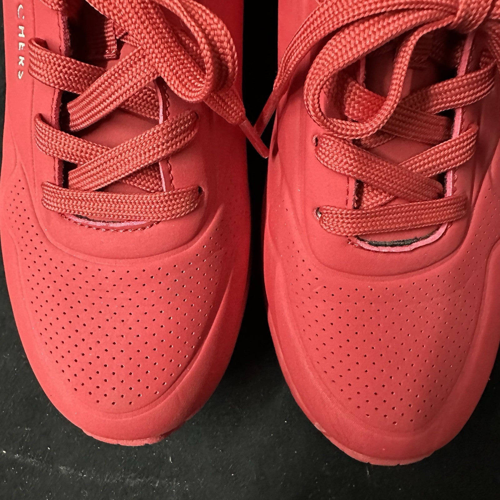 Skechers Womens Size 9 Uno Stand On Air 73690 Red Casual Shoes Sneakers Matte 5d