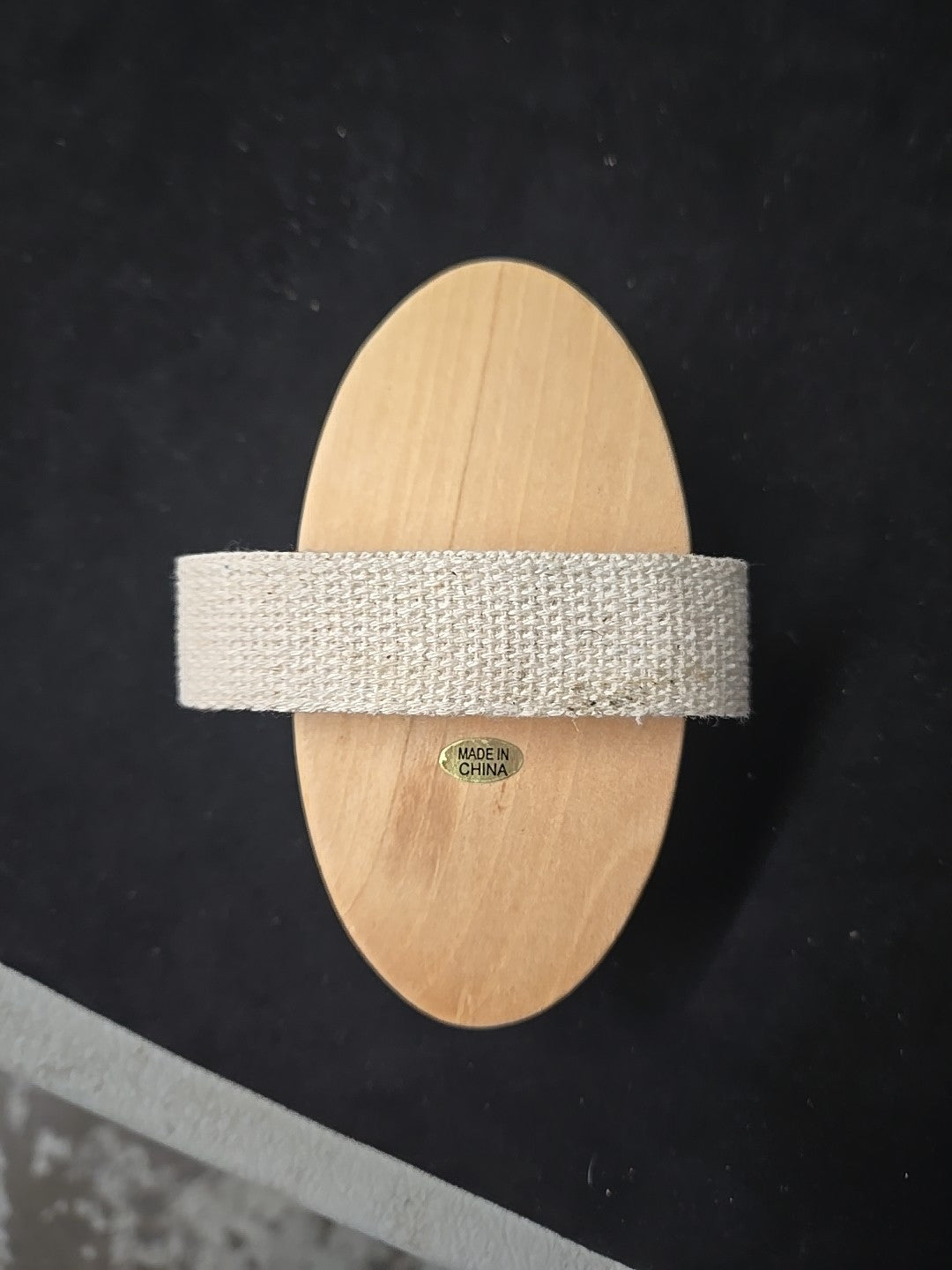 Shower Scrub Brush With Wooden Paddle And Strap 8B