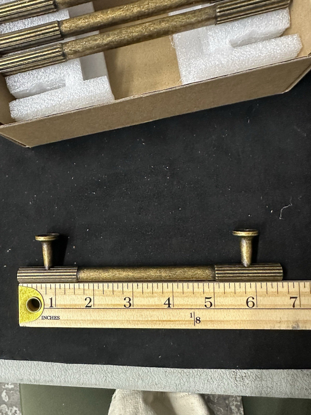 Vintage Style Brass Drawer Pulls Handles Set Of 4  (12b) New open box