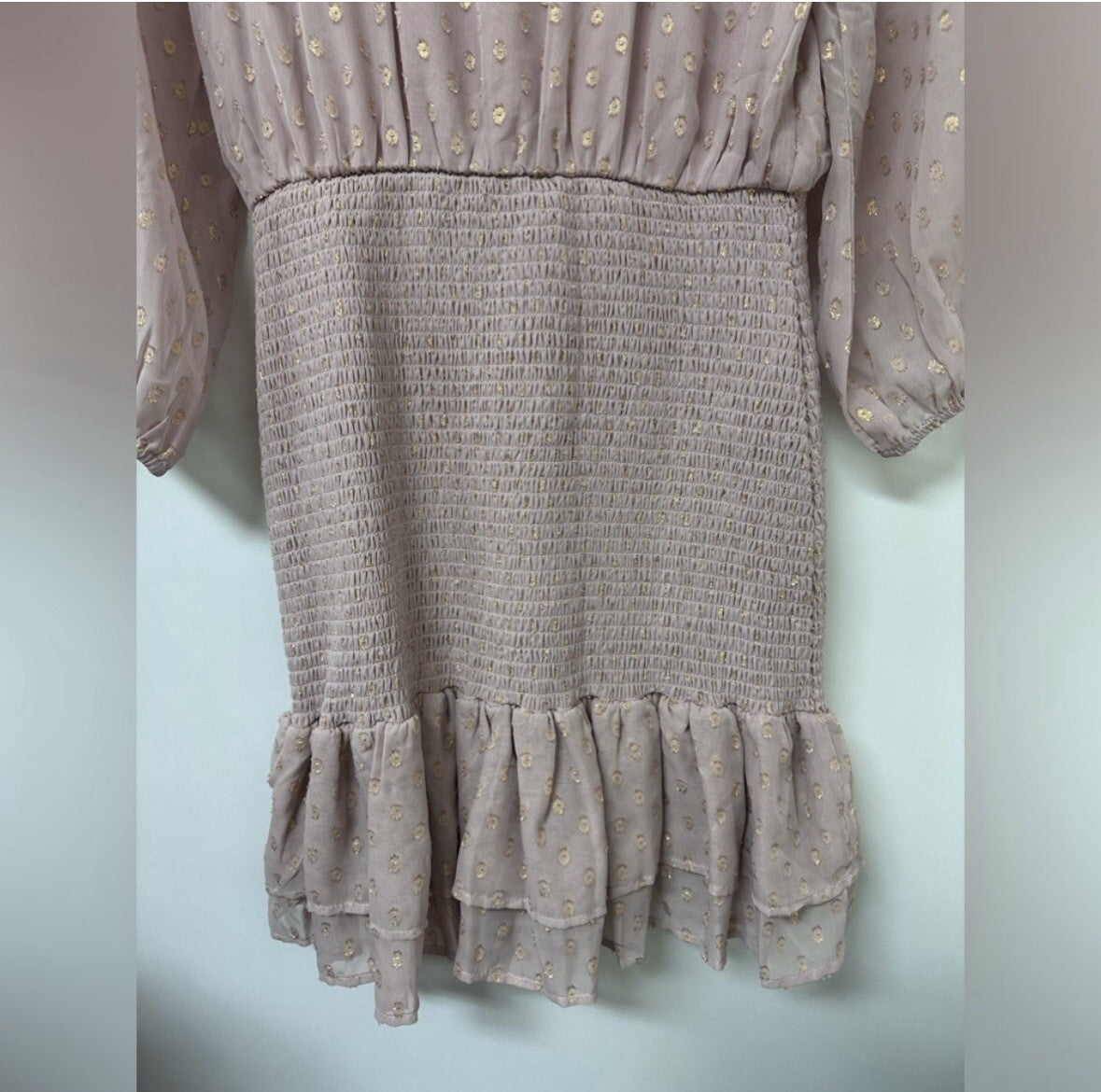 Lulu’s Mauve With Gold Dots Mini Dress NWT Size Large (100)