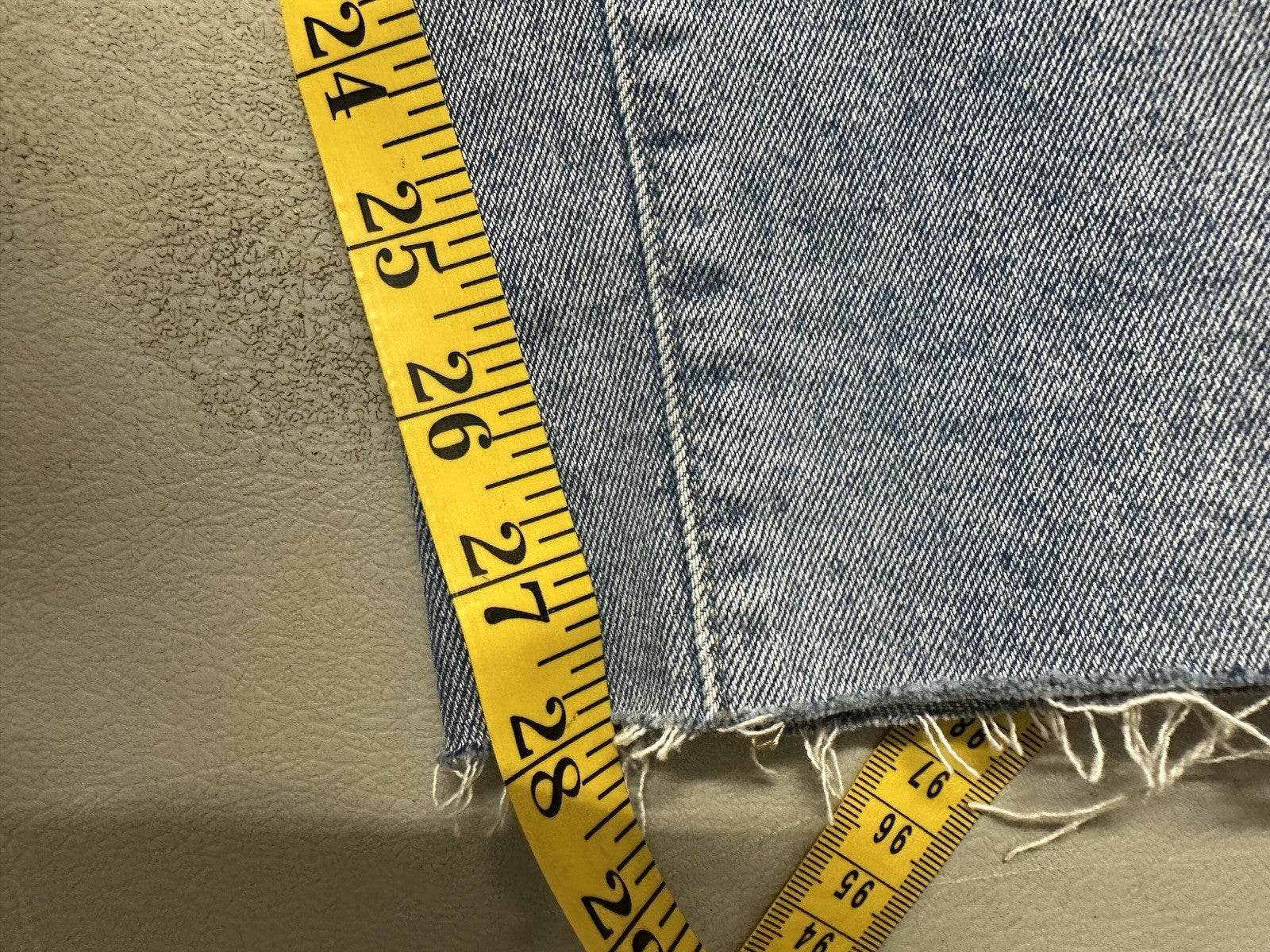 H&M &Denim Button Up Raw Hem Skinny US 32 Jeans (0044)