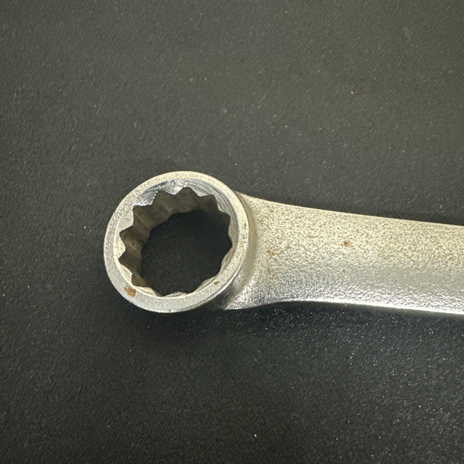Craftsman 16mm X 18mm 12 Point Box End Wrench -VV- 42961 - USA