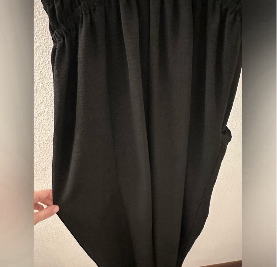 New In Black Jumper Romper Woman’s Size Small Pockets.   3.8