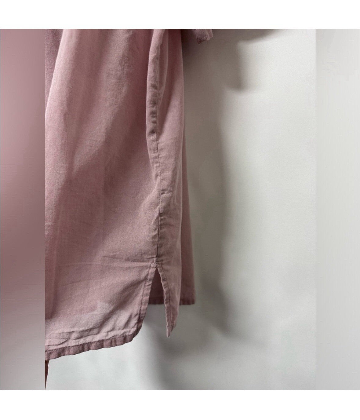 Uniqlo Woman’s XL 100% Cotton Blush Button Up 9.1