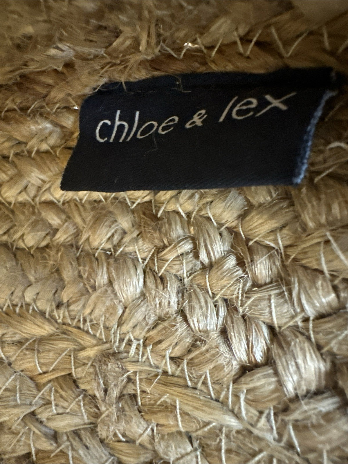 Chloe & Lex Round Woven Bag Wooden Handle White Pattern