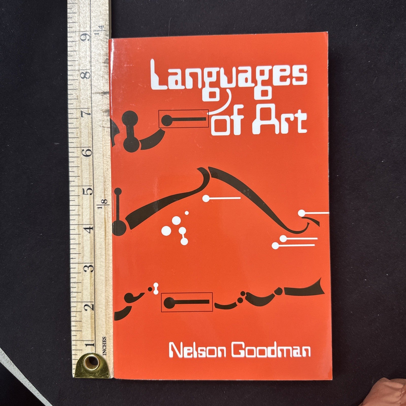 LANGUAGES OF ART By Nelson Goodman Excellent Condition 10c