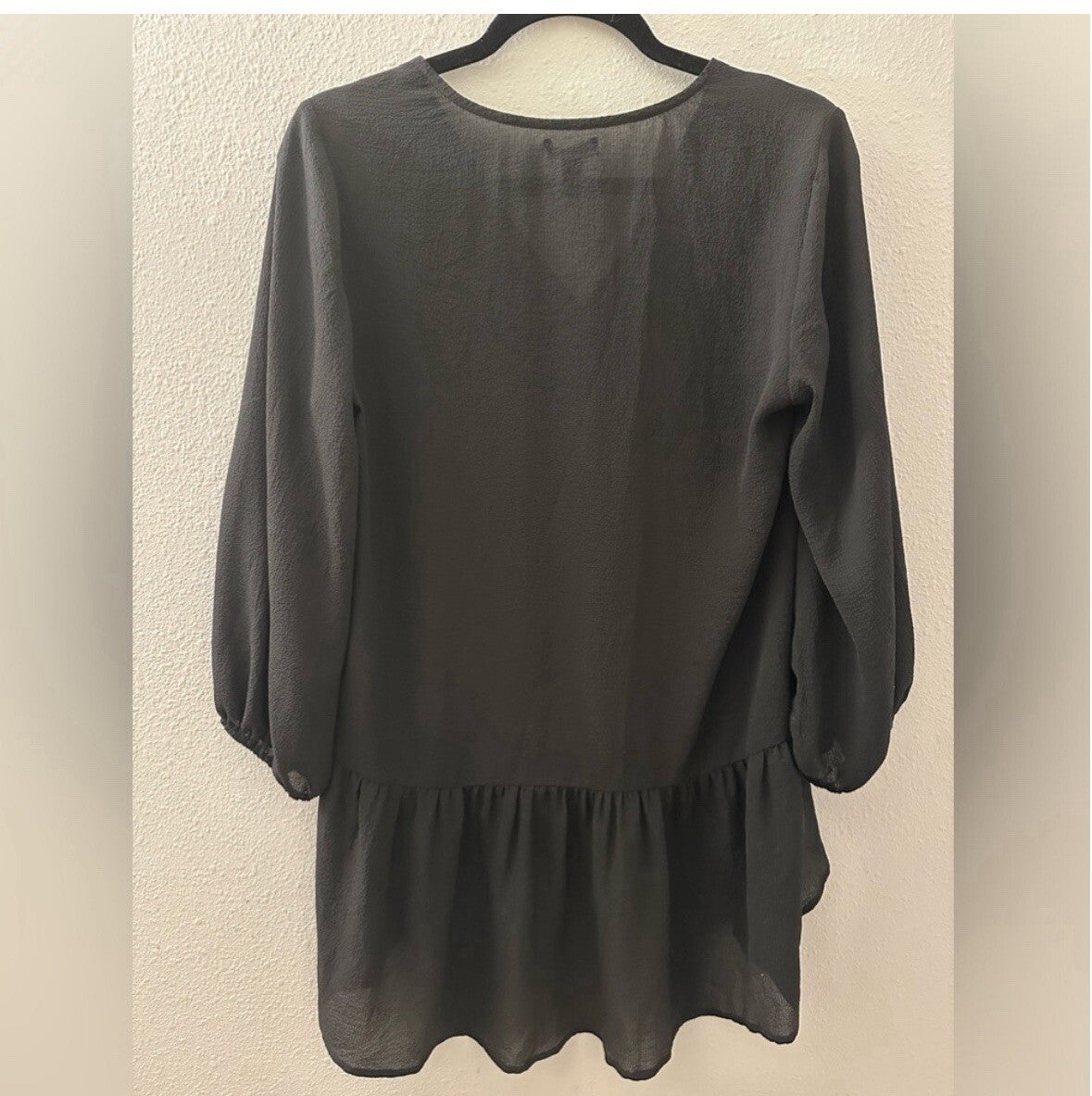 Vince Camuto Black Button Up Loose Blouse Size Small 3/4 Sleeve Sheer 5.5
