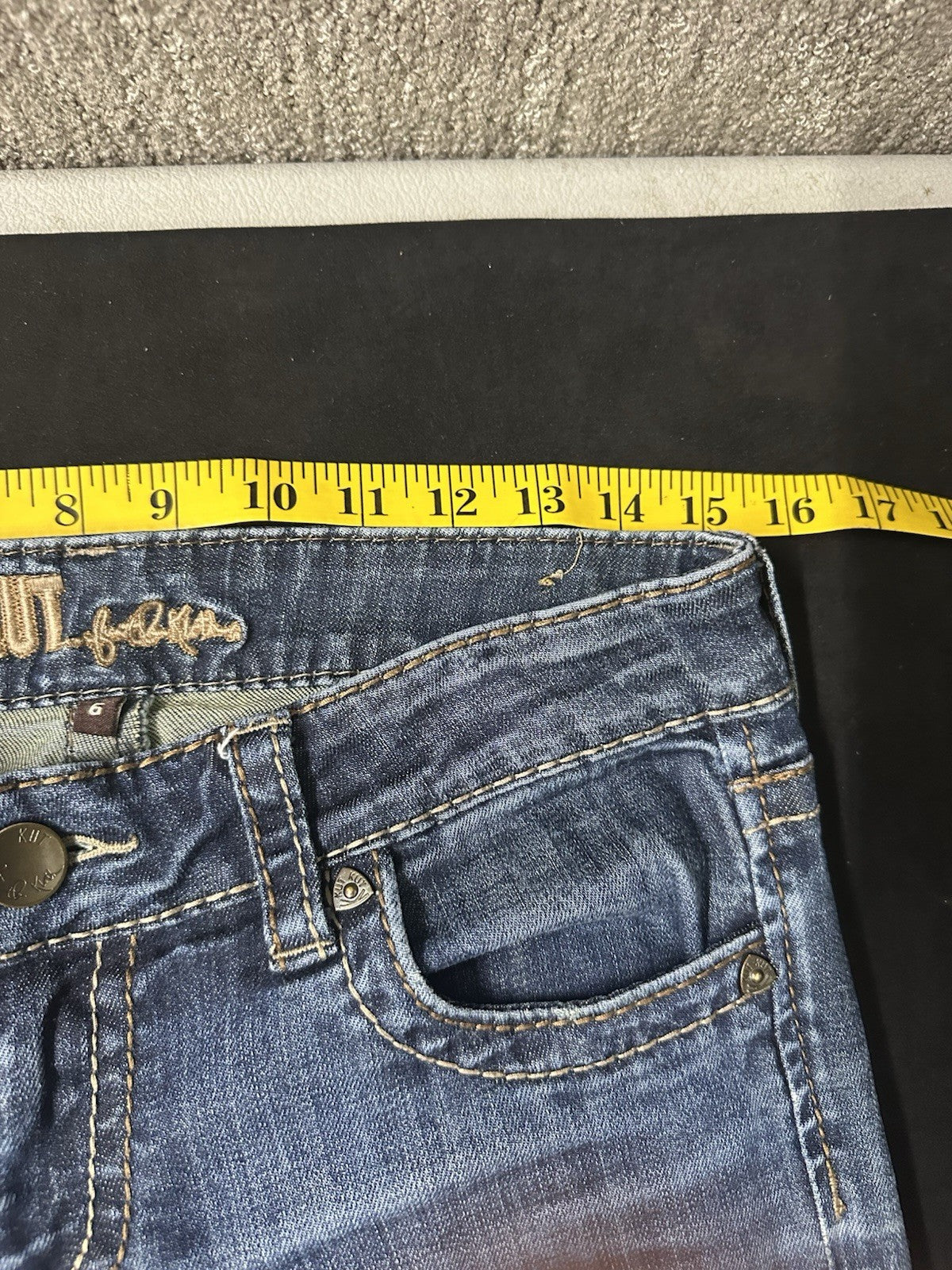 Kut From The Cloth Kate So Low Bootcut Jeans Size 6 Style KP703MC7 (0006)