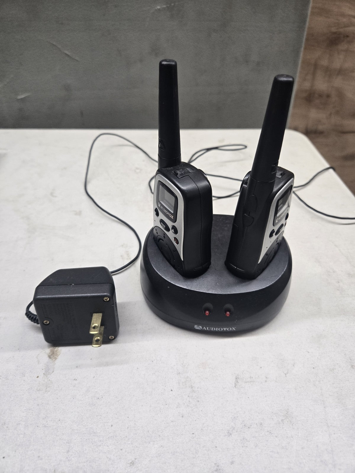 Audiovox GMRS1582CH 15-Mile 22-Channel FRS/GMRS Two-Way Radio 1C