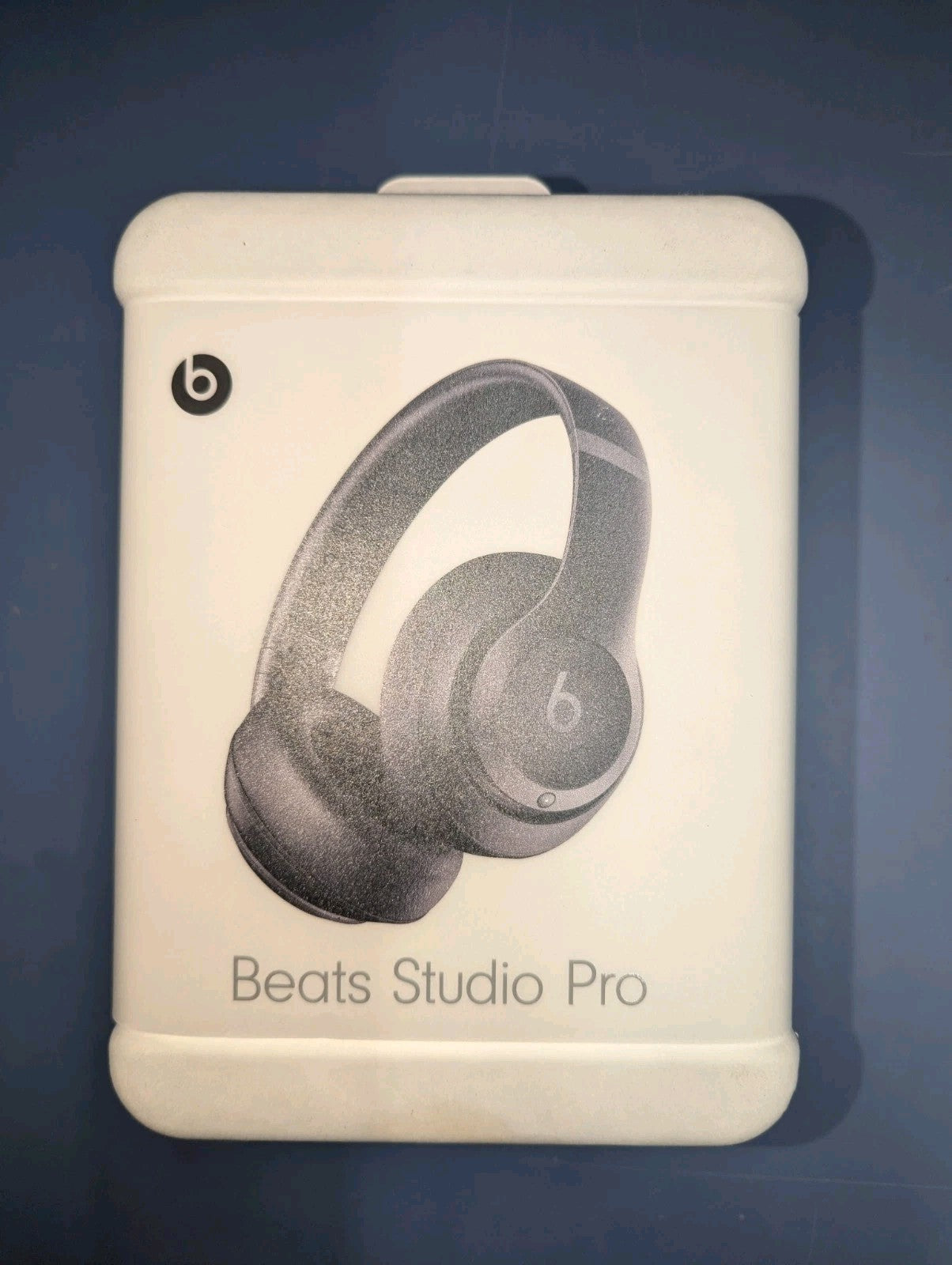 Apple Beats Studio Pro Headphones, Active Noise Canceling, Over Ear, USB-C, 7C