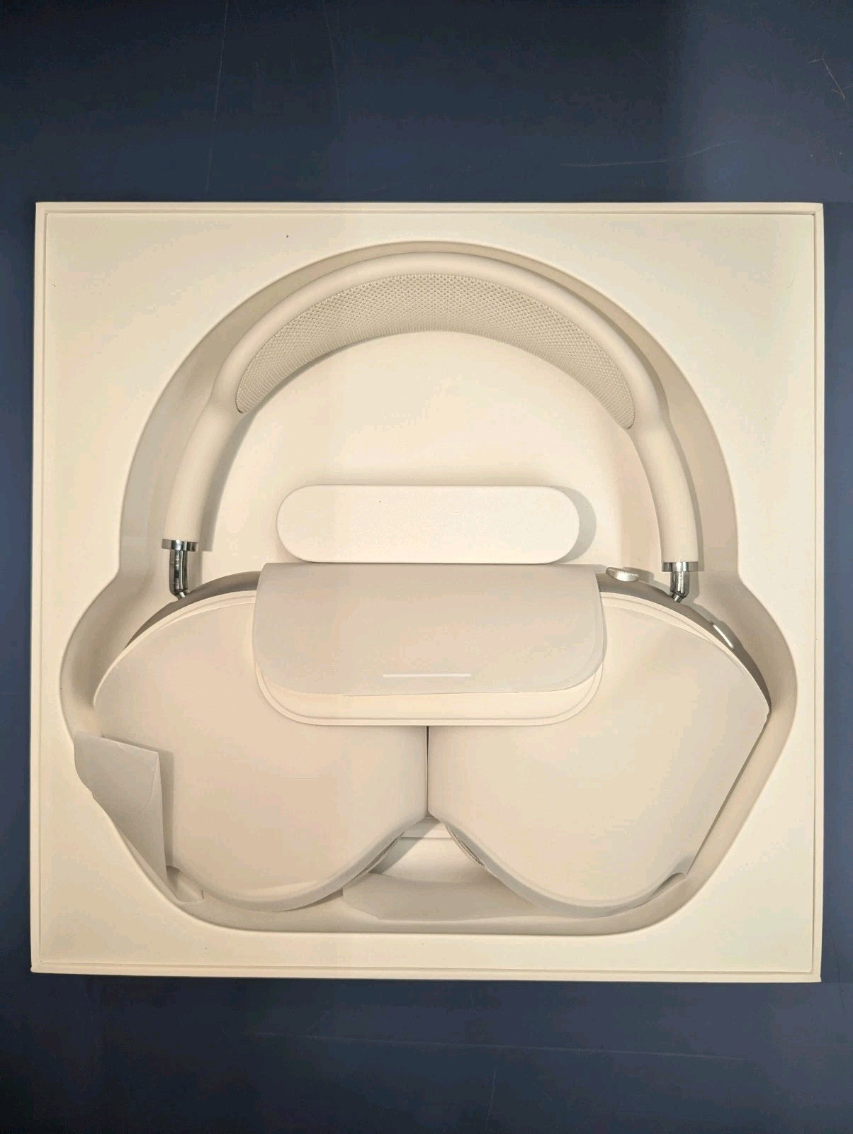 Apple Airpods Max, White, Noise Cancelling And Over Ear, USB-C, 7C