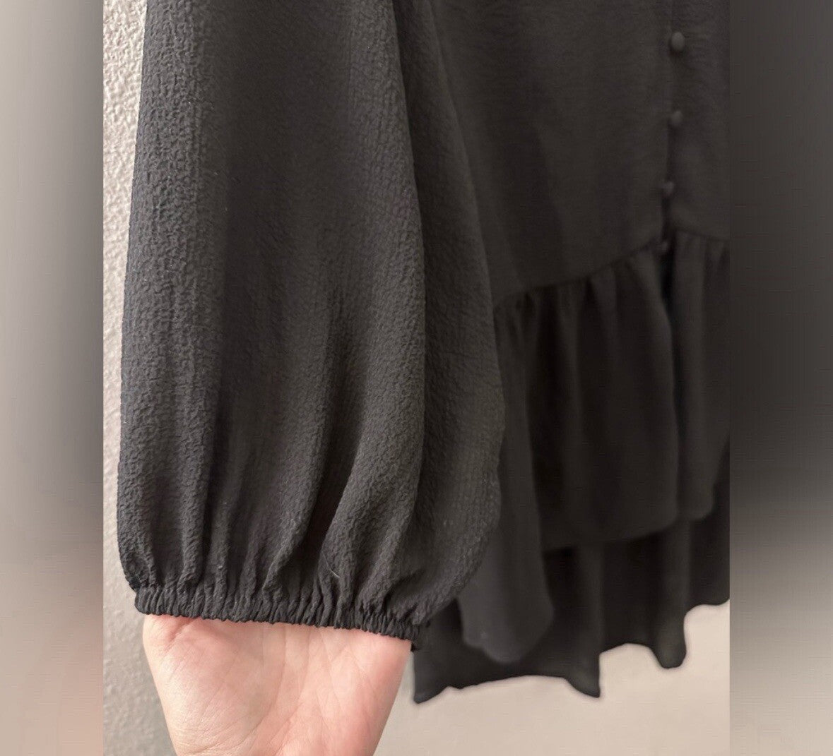 Vince Camuto Black Button Up Loose Blouse Size Small 3/4 Sleeve Sheer 5.5