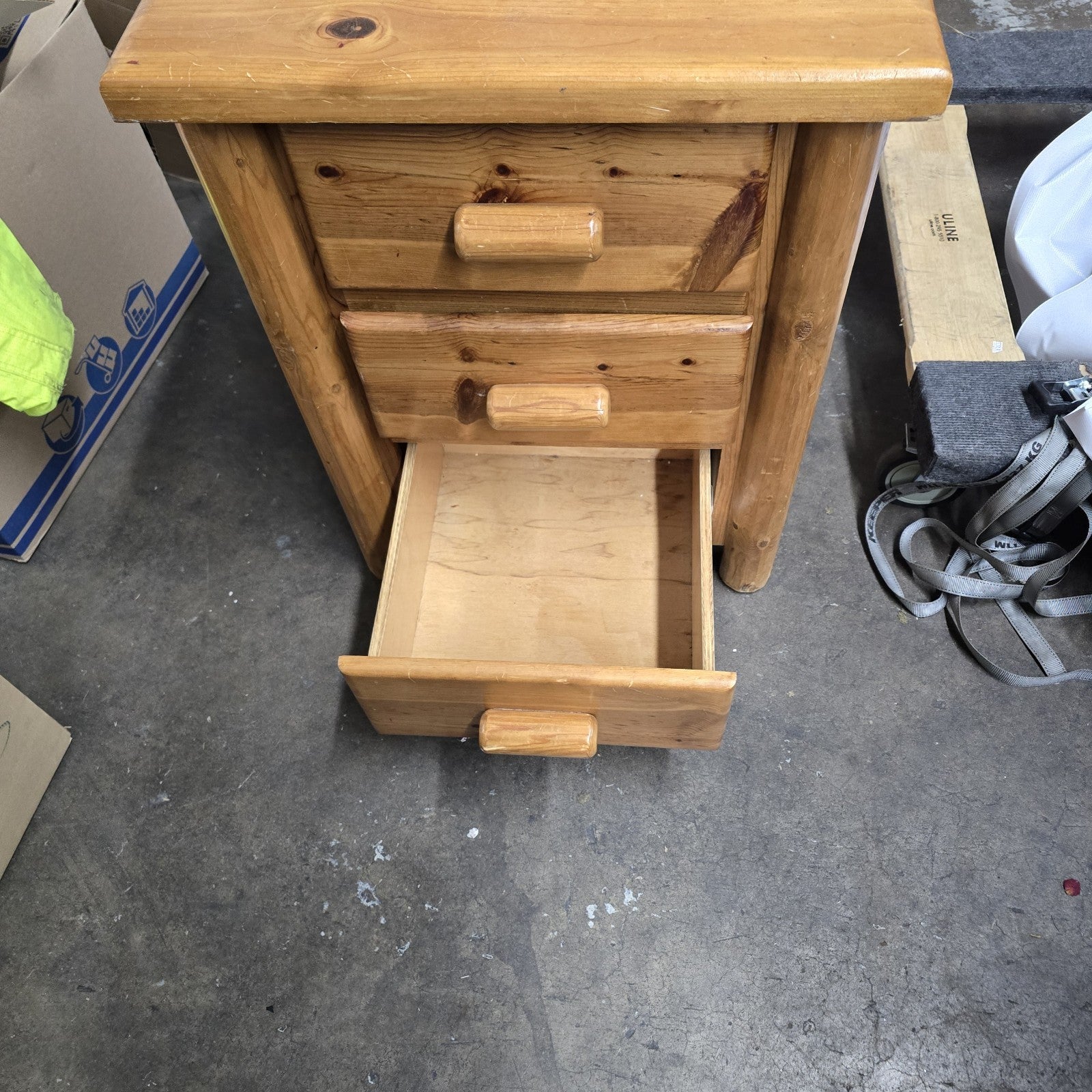 Log Wood (CEDAR) Night Stand
