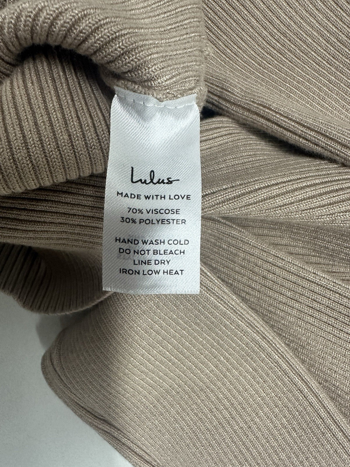 Women’s Lulus light Brown Ribbed Long Sleeve Small Top With Cutout