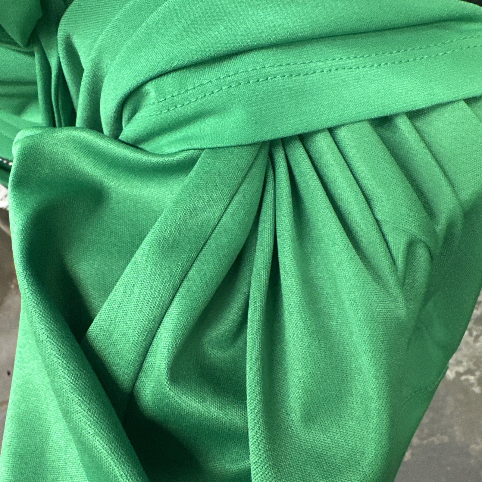 Jessica Simpson Kelly Green Cold Slit Shoulder Short Dress NWT (0067)