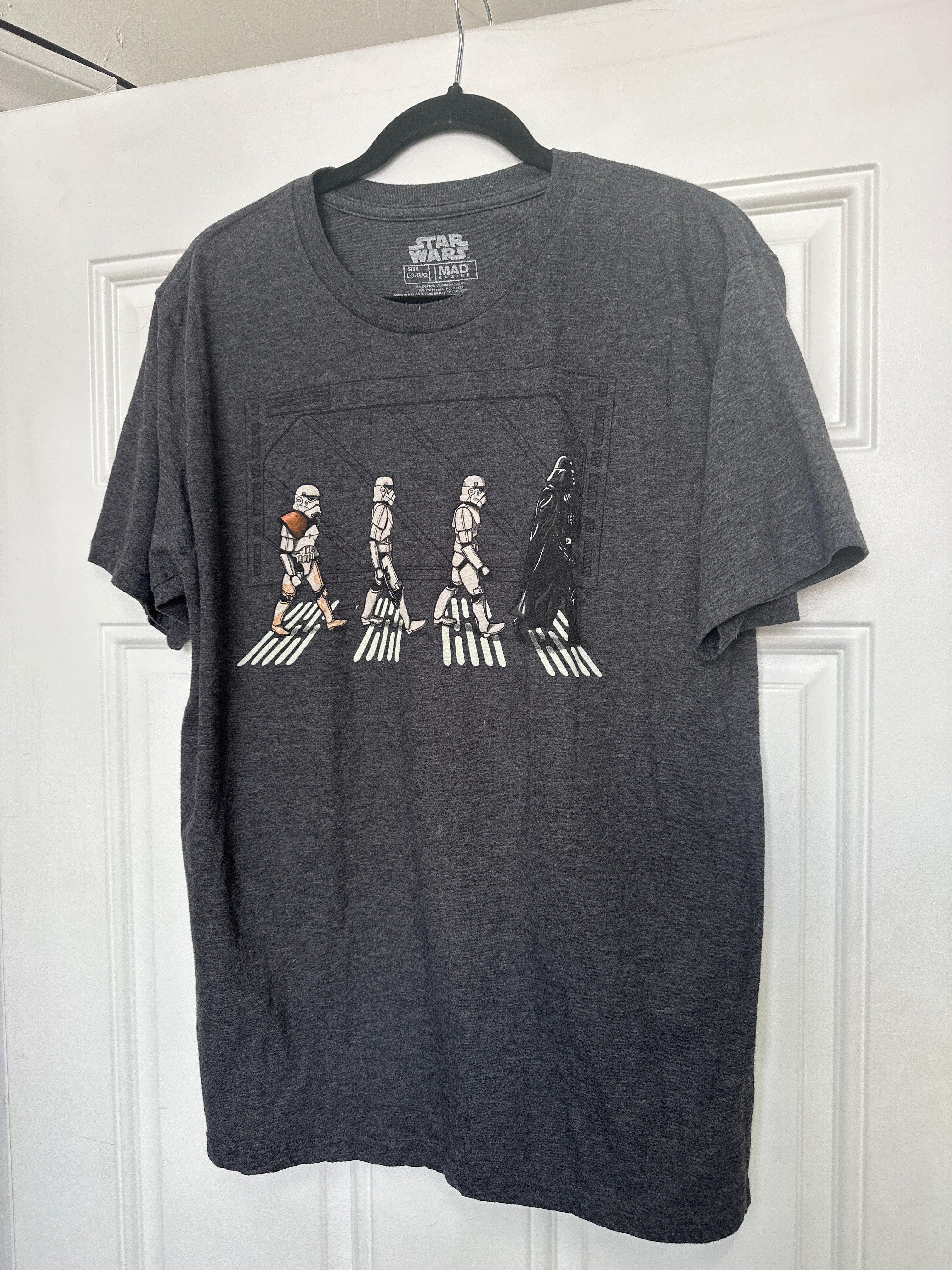 Men’s Star Wars Beatles Tee Large