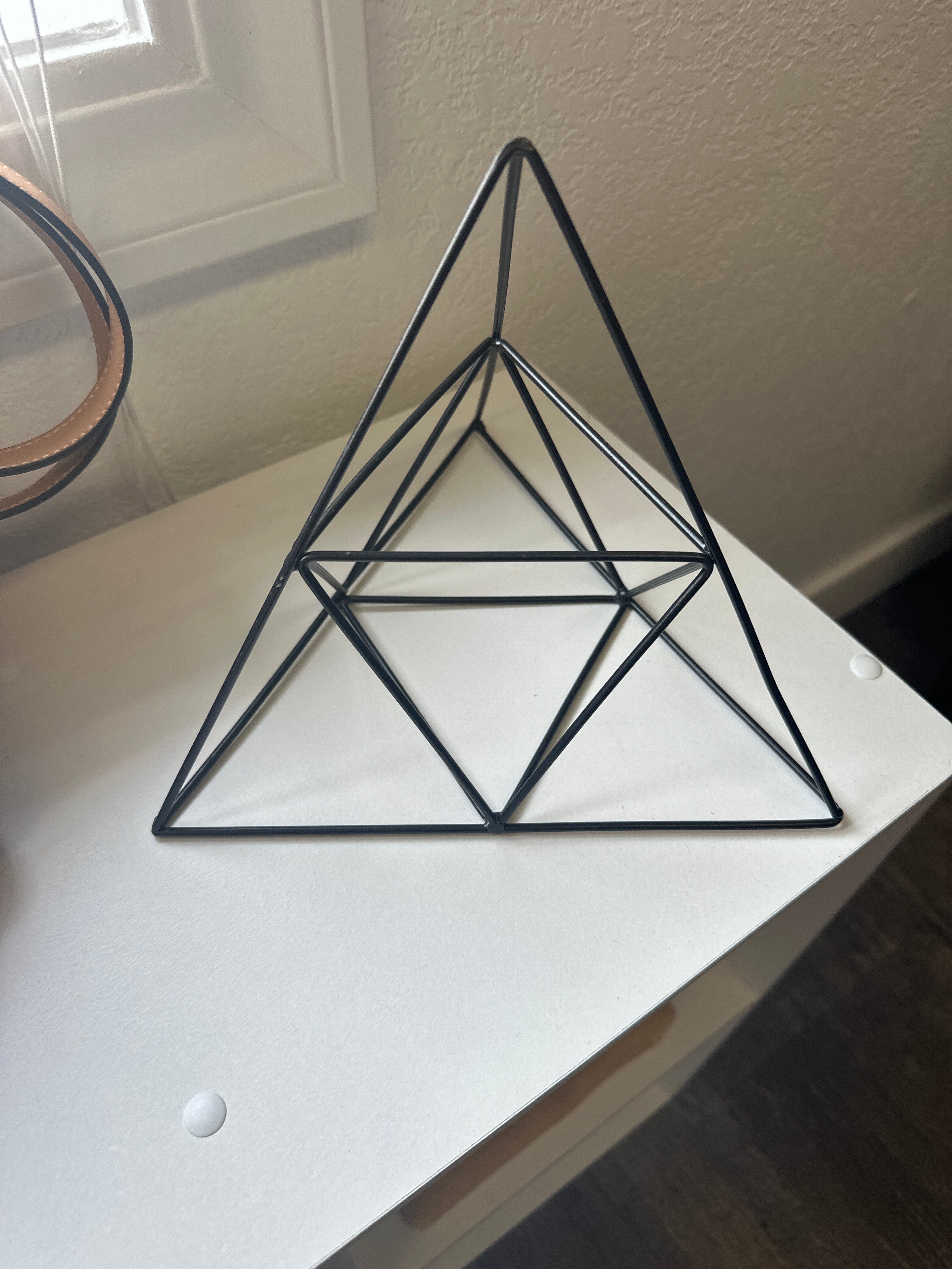 Pyramid Decor