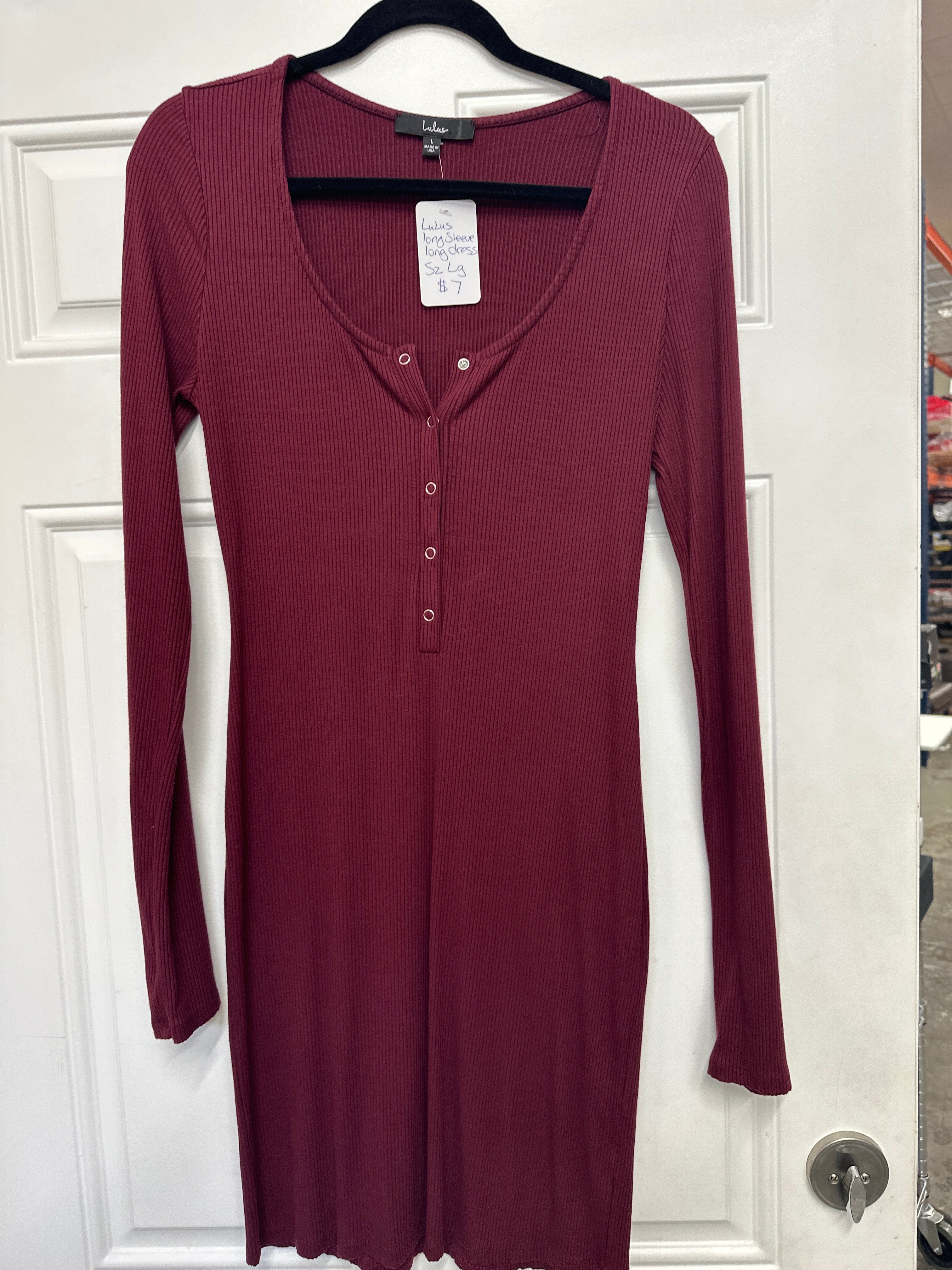 Lulus Fitted Dress- Large