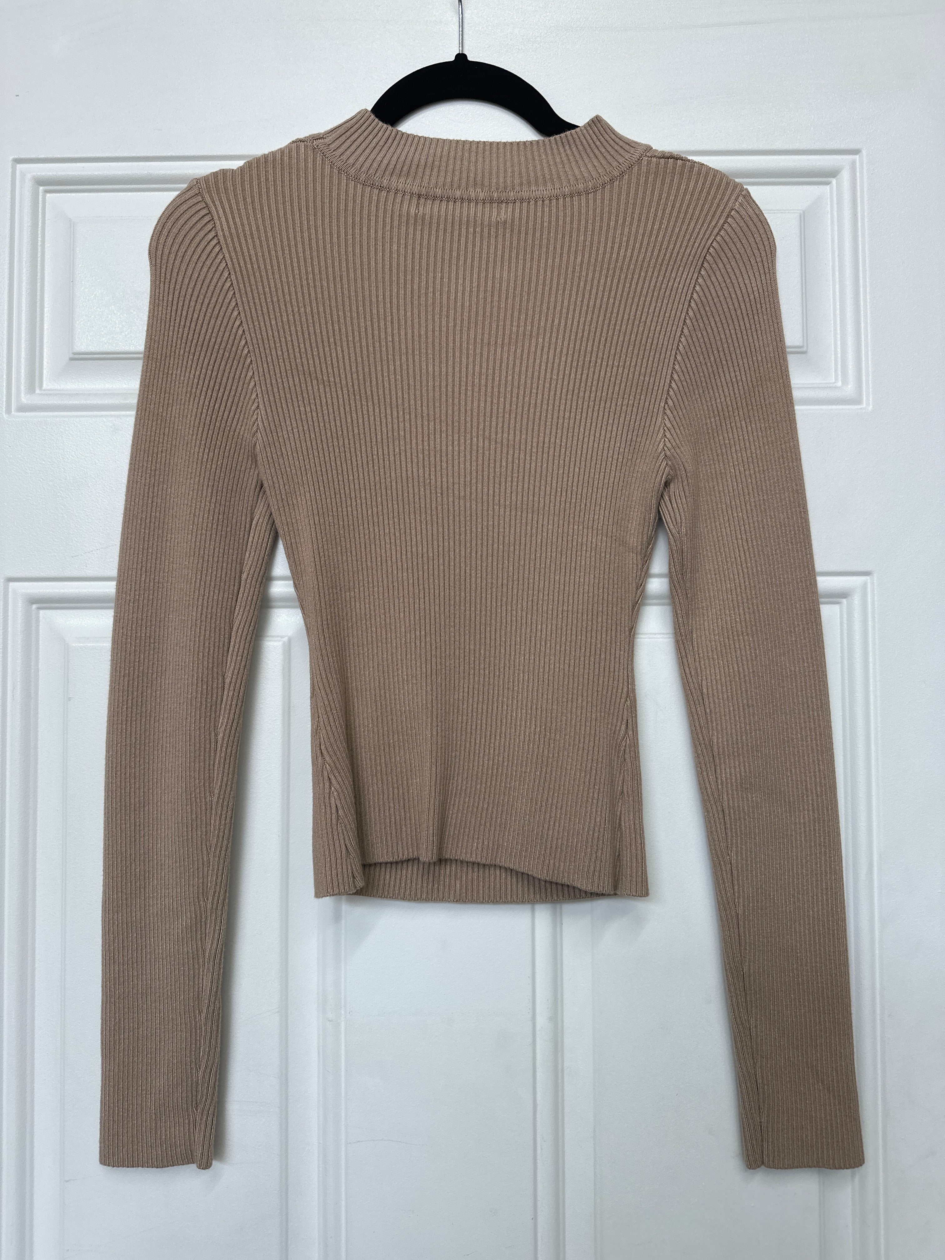 LuLus Ribbed Cutout Top- Small
