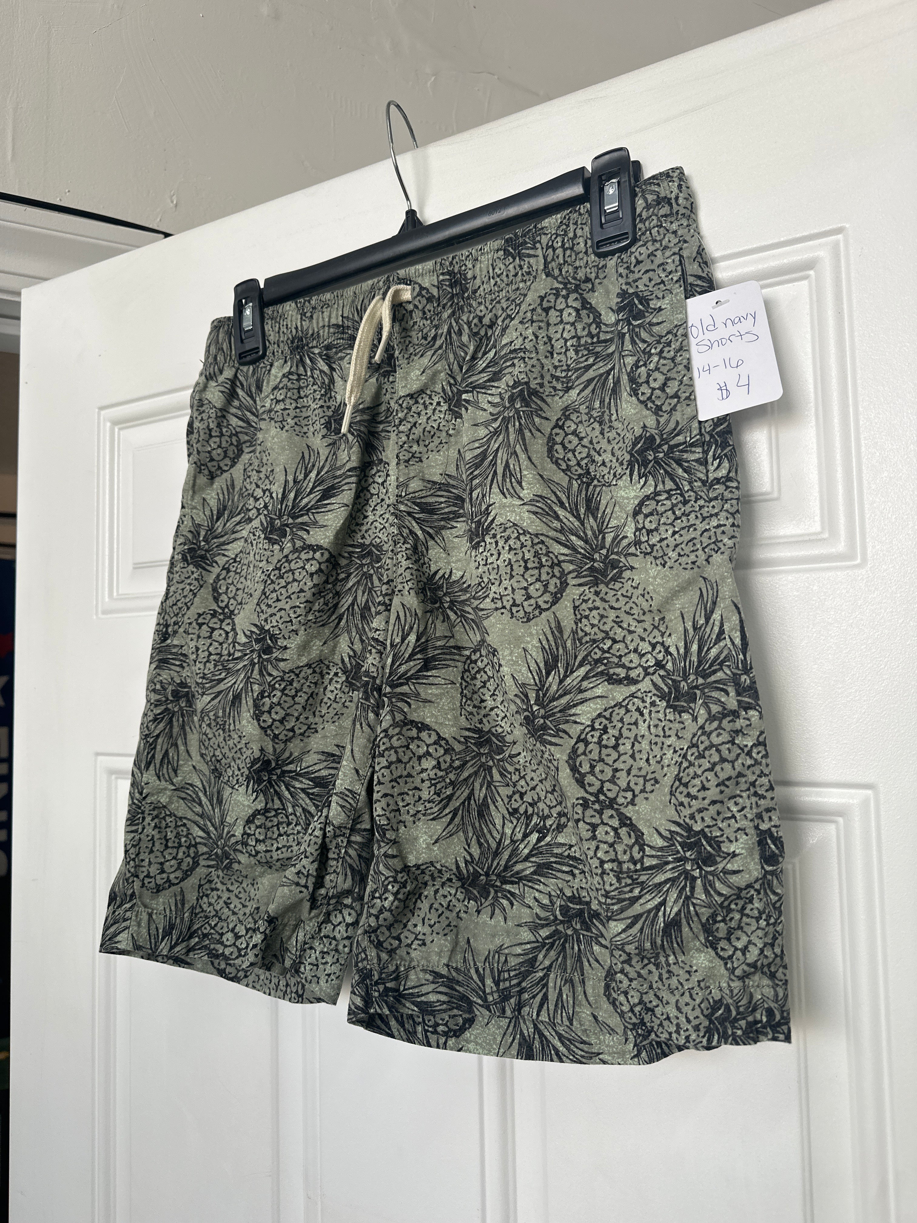 Old Navy Boys Shorts 14/16