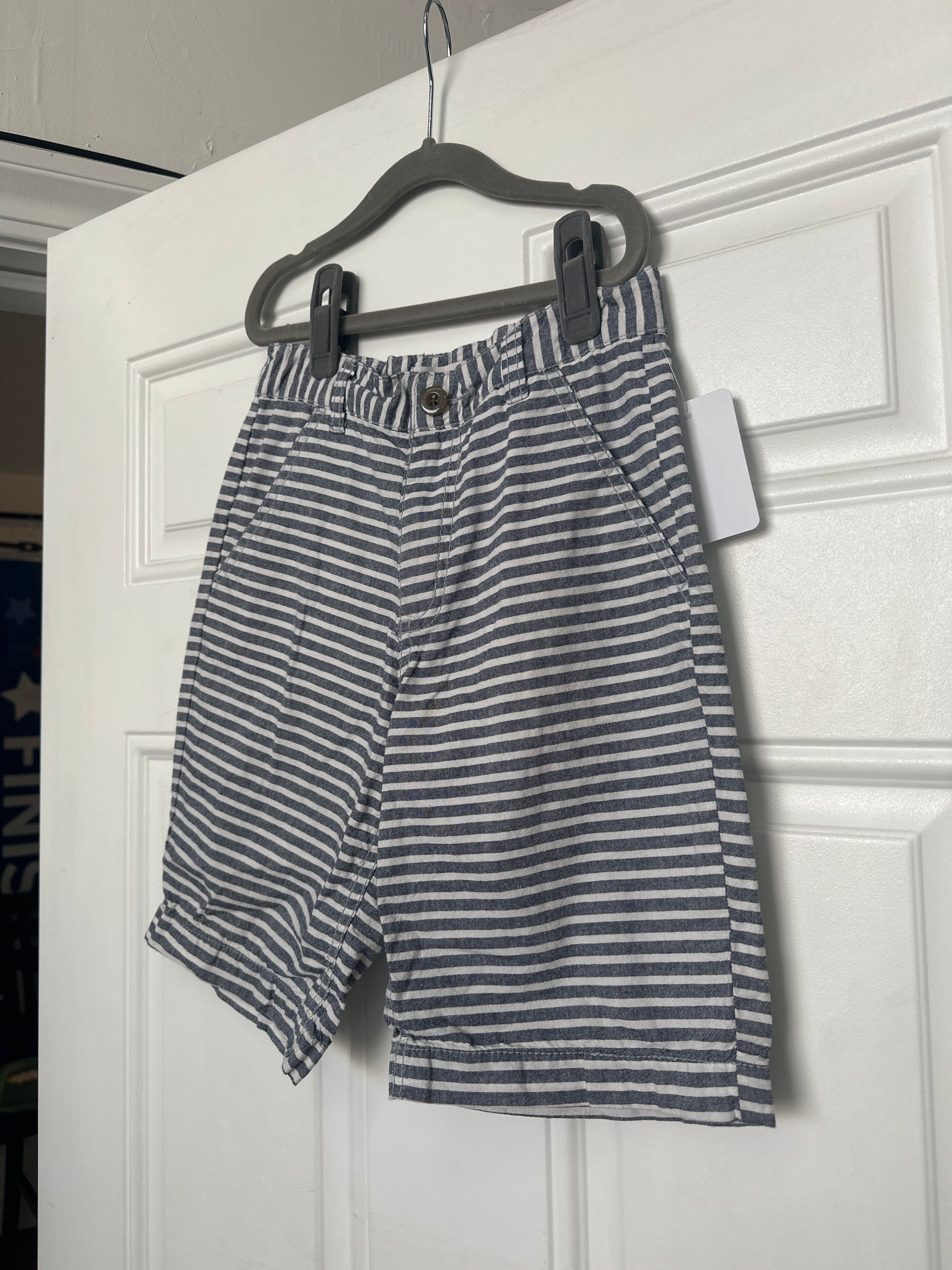 Boys Old Navy striped Shorts Sz 8
