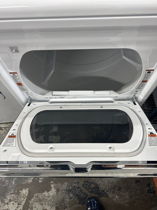 Maytag is 7.4-Cu. Feet Vented Electric Dryer ( White )