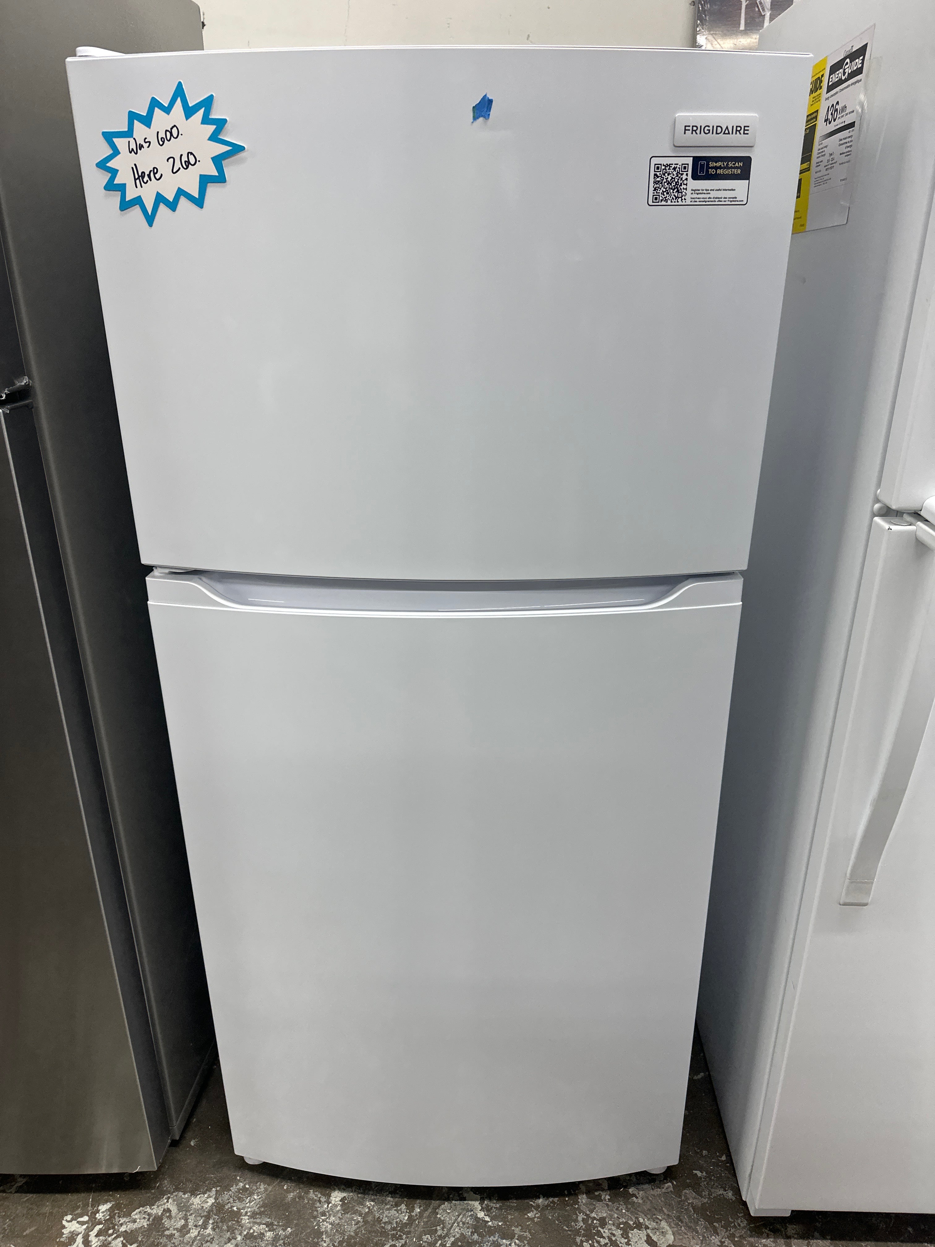 Frigidaire 13.9 cu. ft. Top Freezer Refrigerator in White