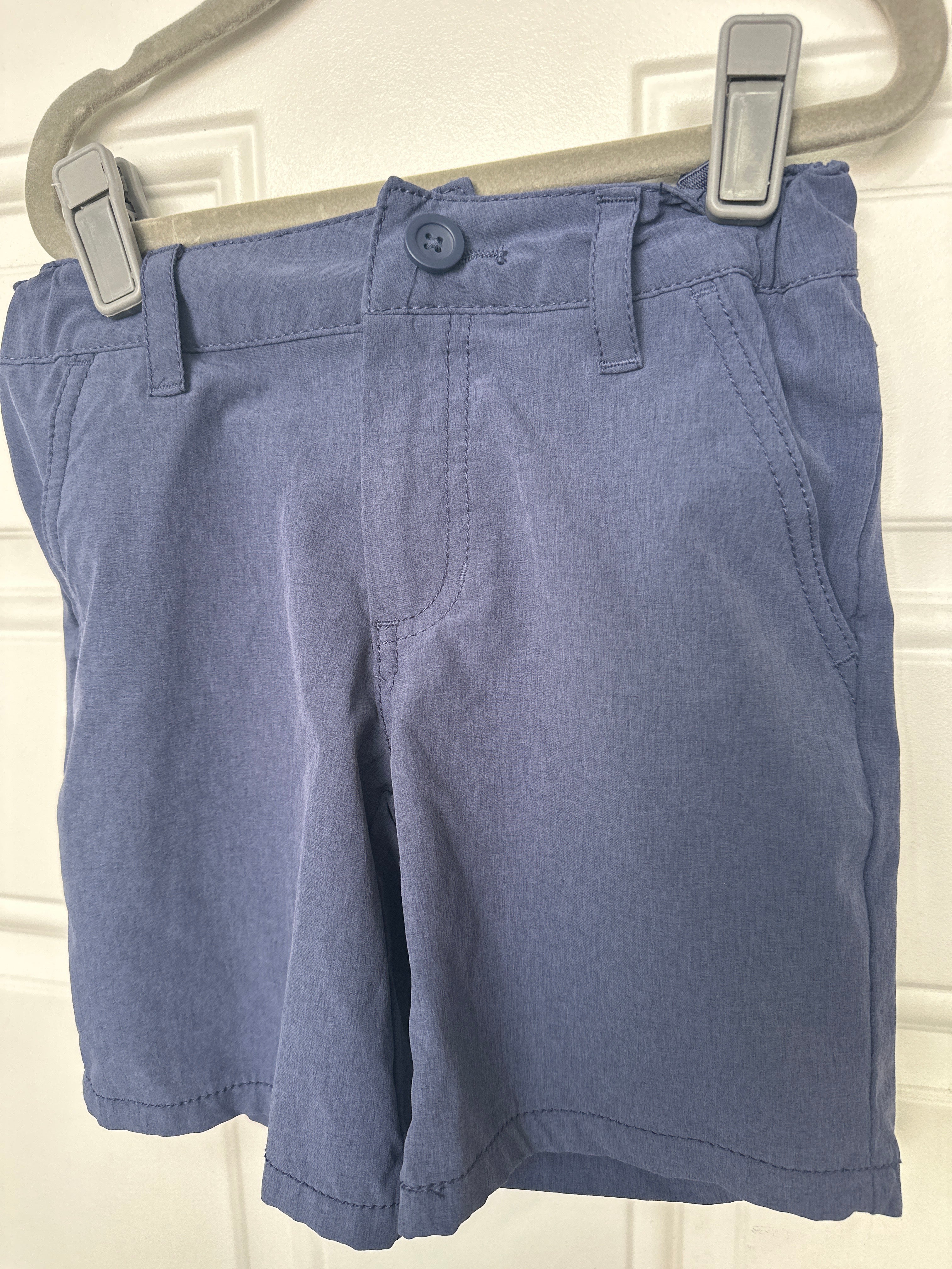 Cat & Jack boys shorts size 6