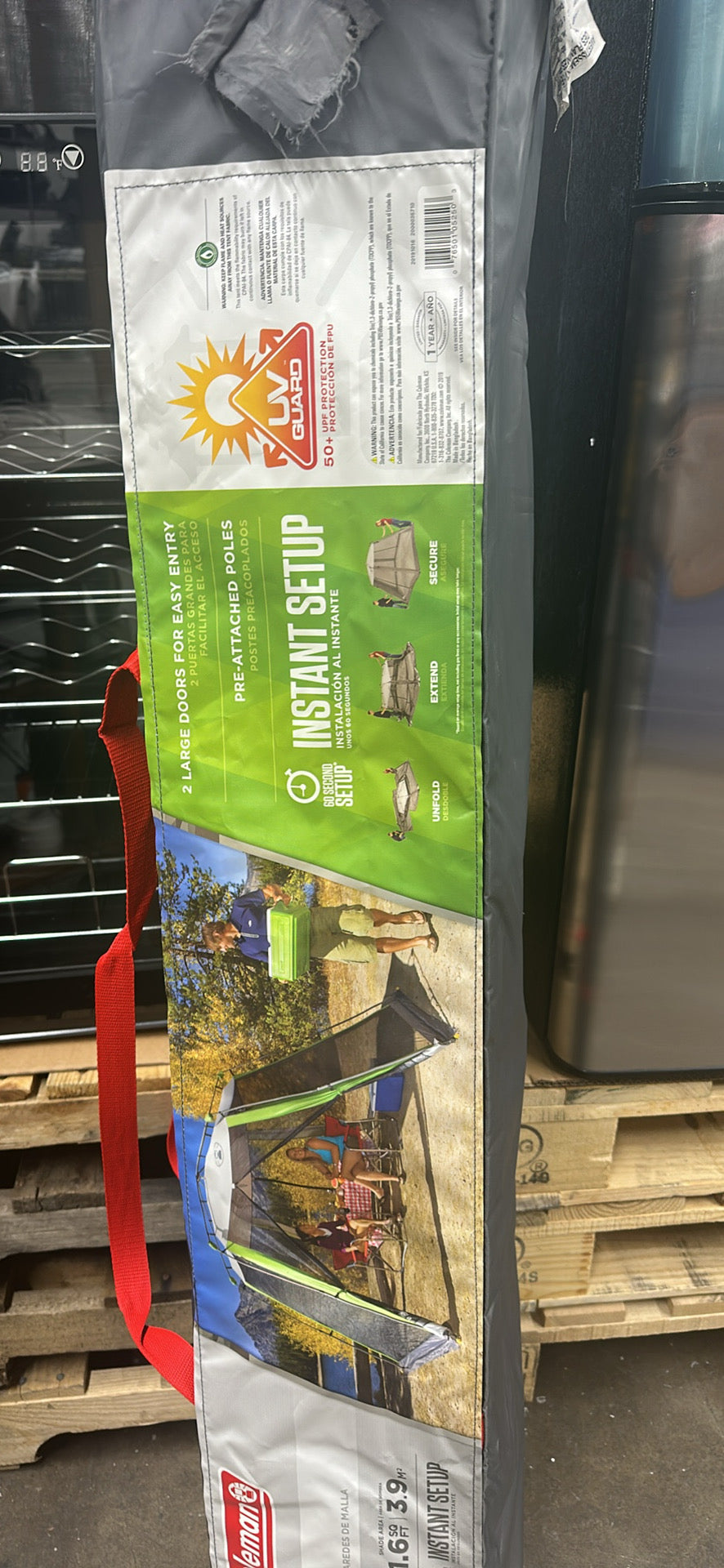 Coleman Instant Screenhouse 15x13ft (few knicks at the top)
