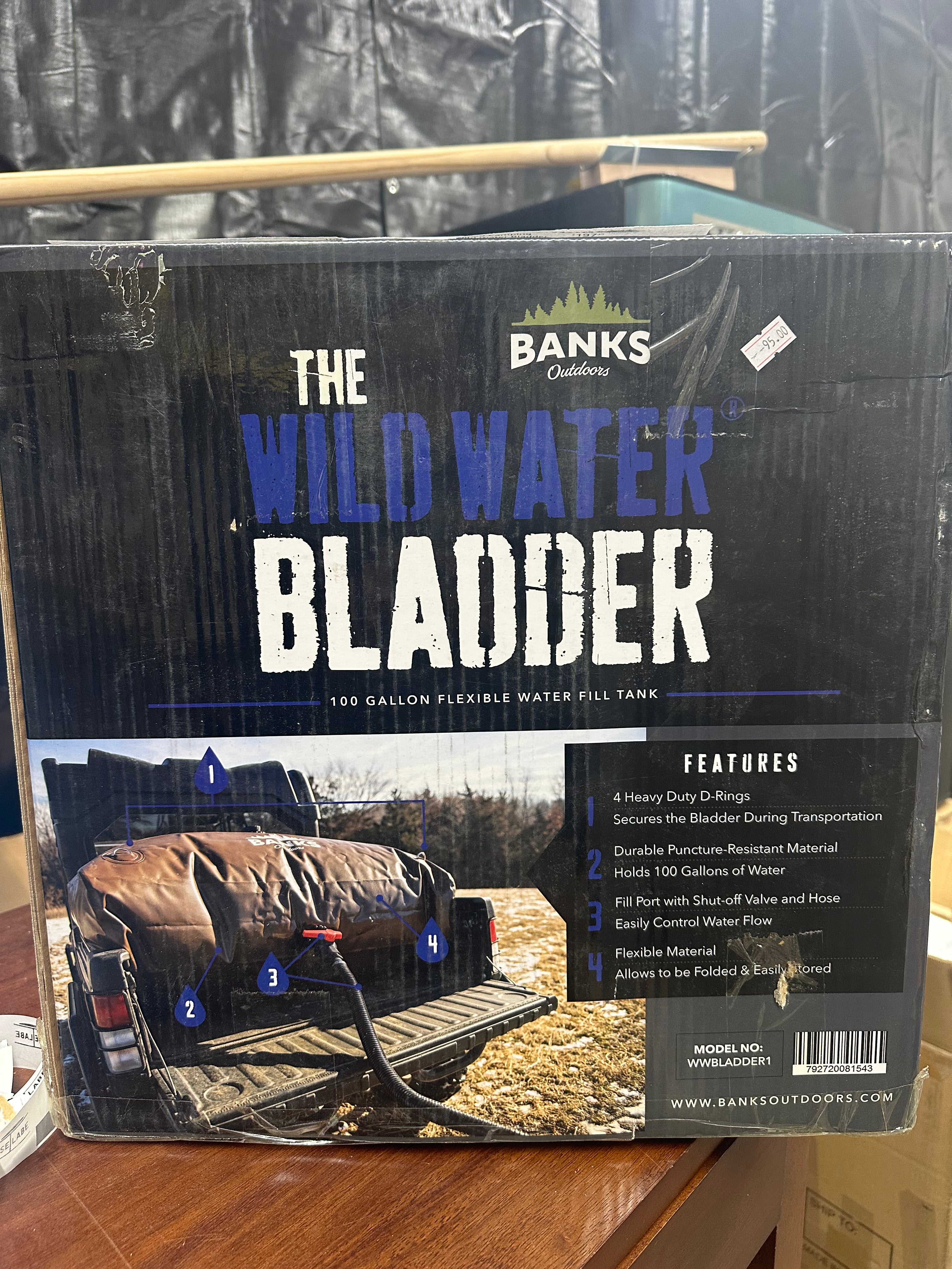 Banks Outdoors 100 Gallon Heavy Duty Truck Bed Camping Agricultural Farm Portable Wild Water Bladder with Hose and Shut Off Valve