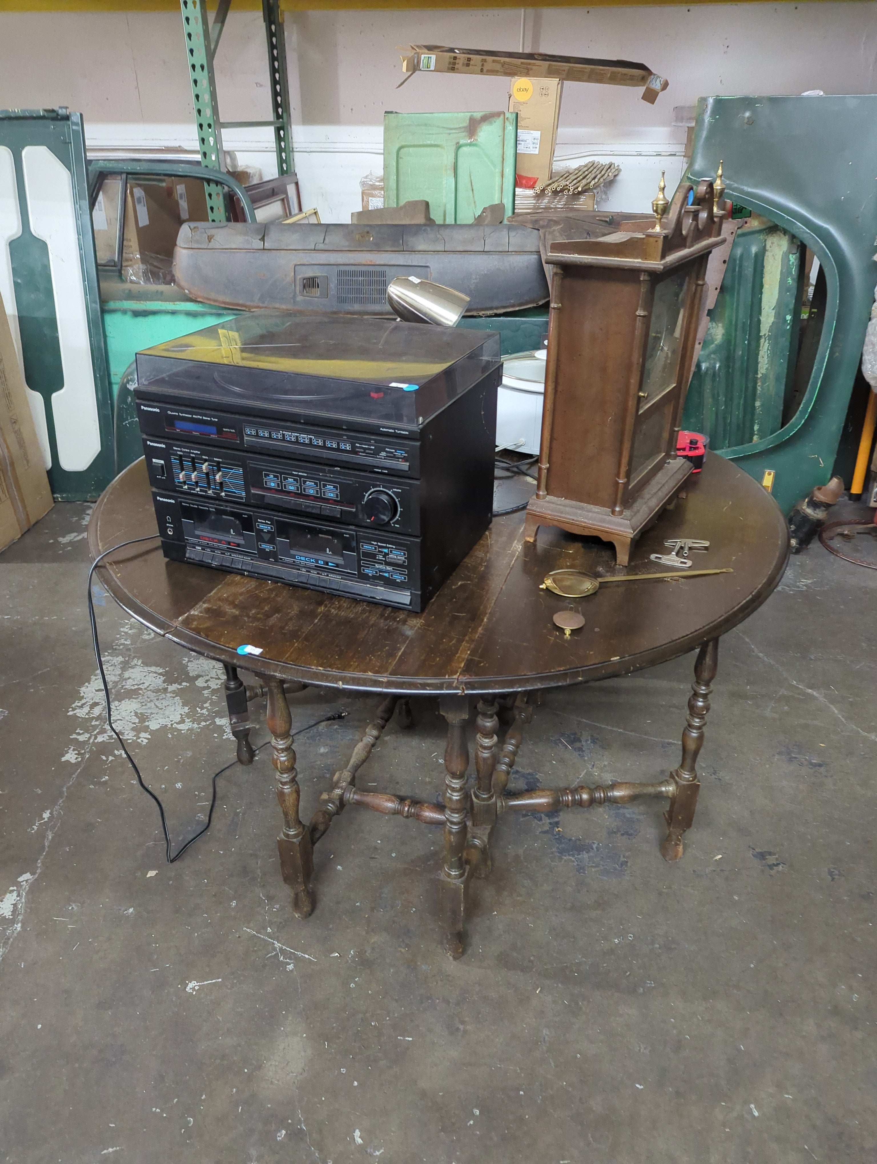Antique William & Mary Style Drop Leaf Gateleg Table