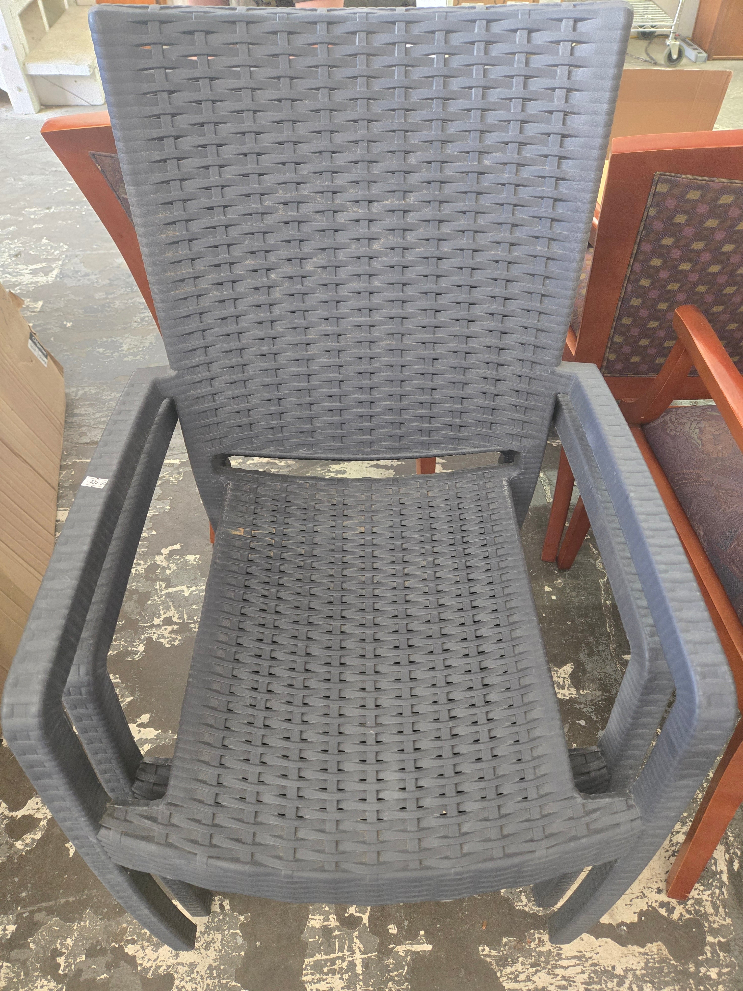 Gray Outdoor/Patio Chair